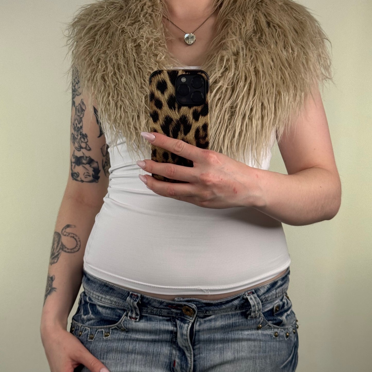 Y2K vintage faux fur scarf shaggy beige shawl