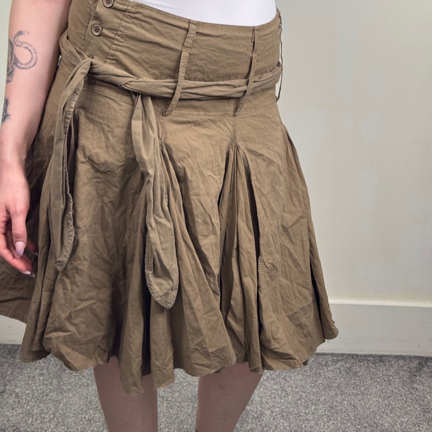 Y2K vintage midi skirt a line ruffle gathered adjustable bow knee length