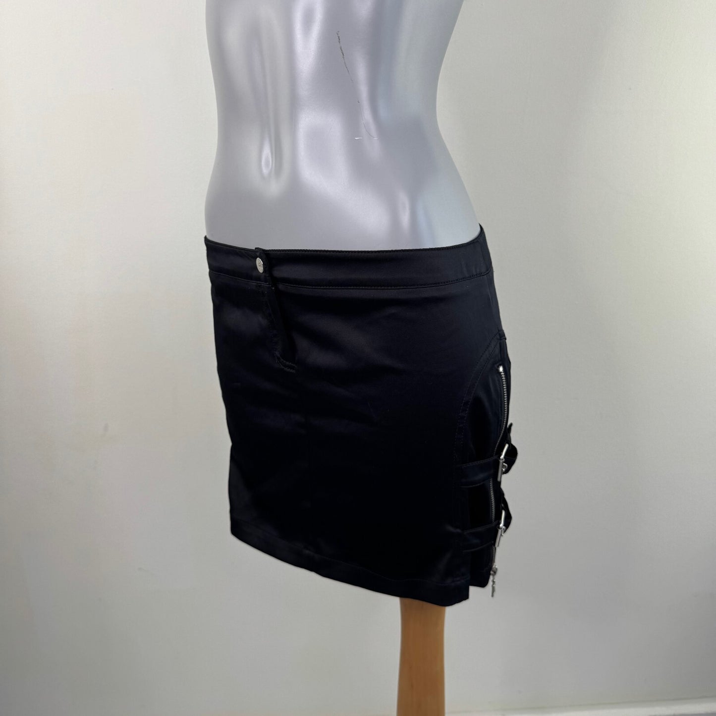 Y2K vintage mini skirt low rise satin zippers black silver buckle