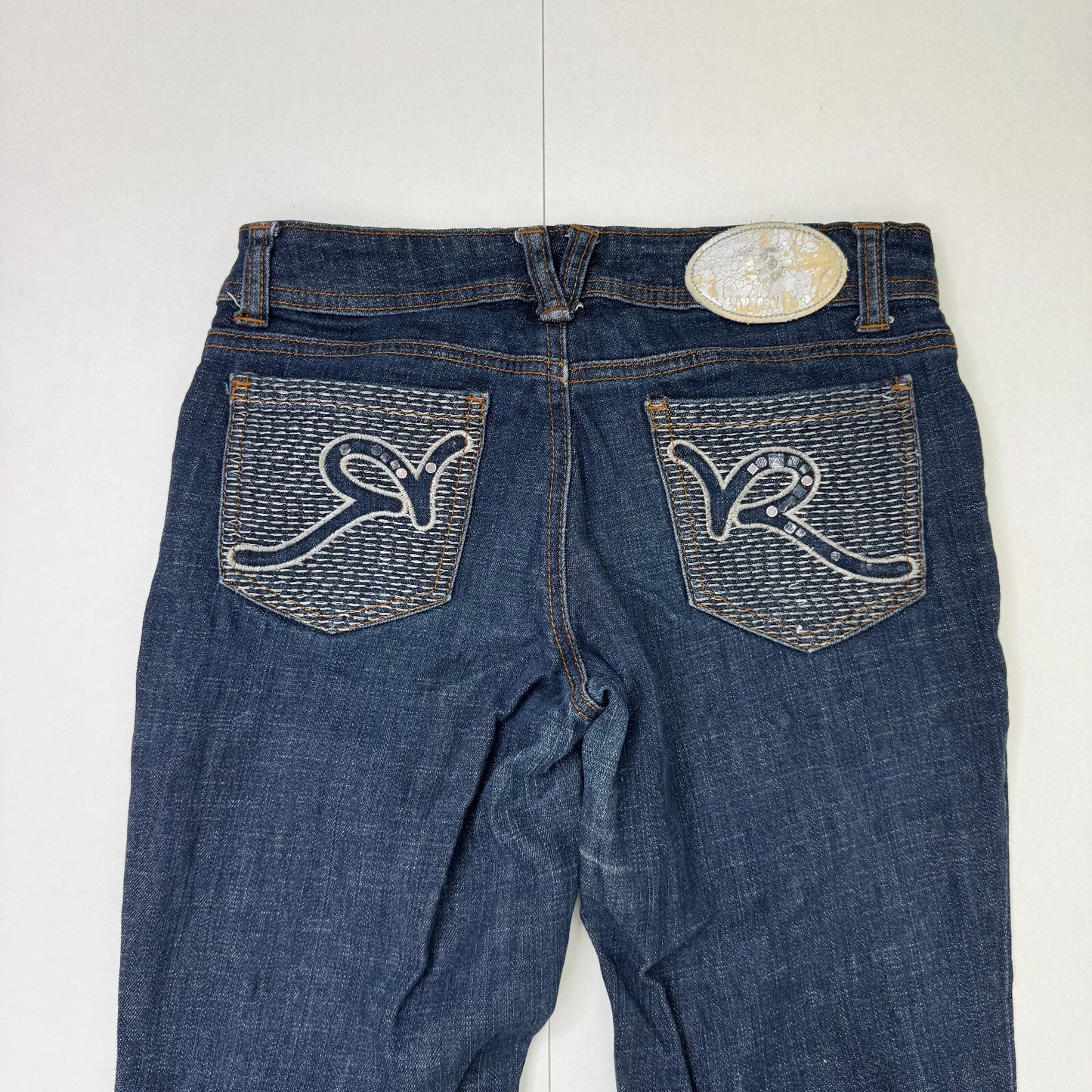 Y2K vintage Rocawear low rise bootcut denim jeans dark denim wash embroidered