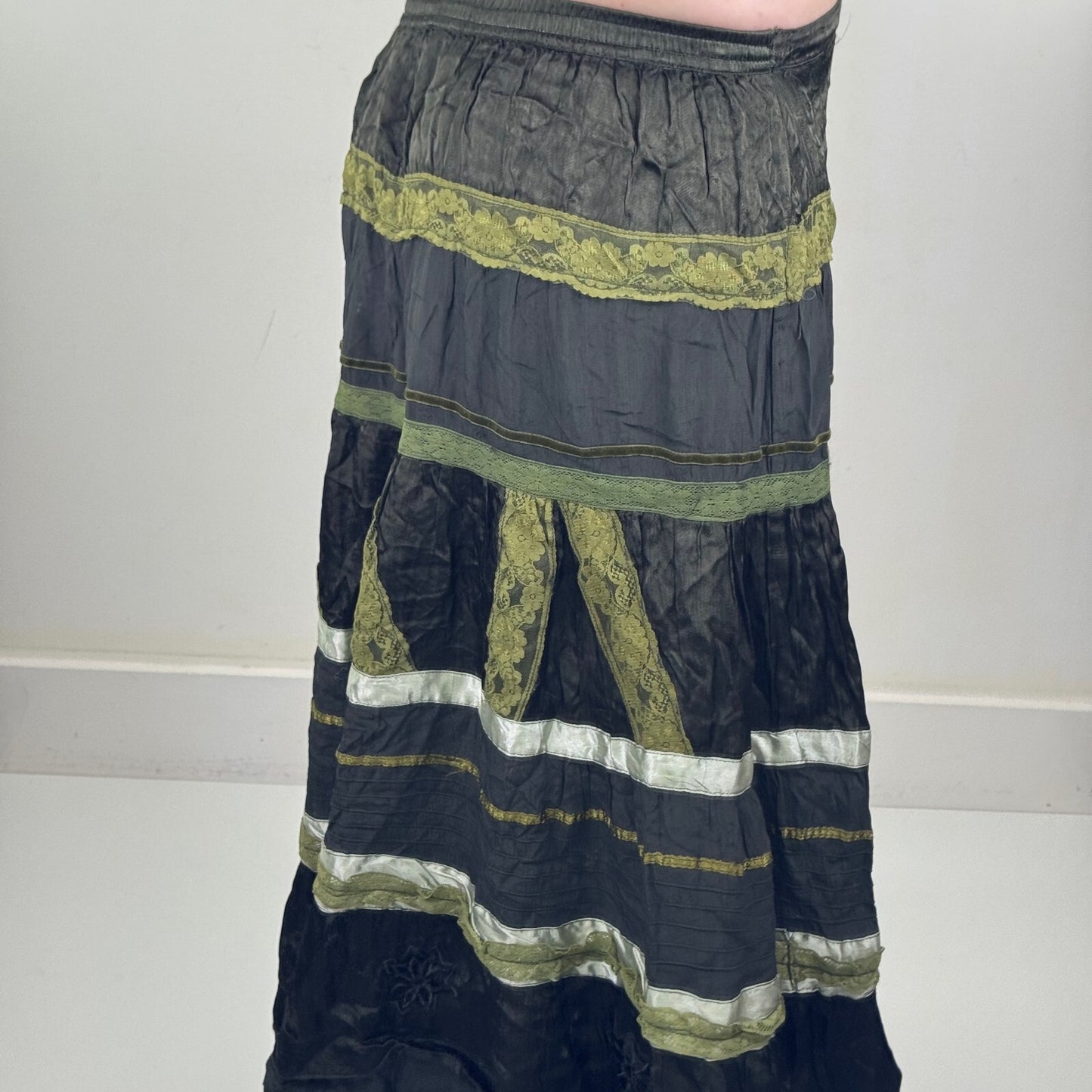 Y2K vintage maxi skirt boho patchwork lace tiered a line dark green