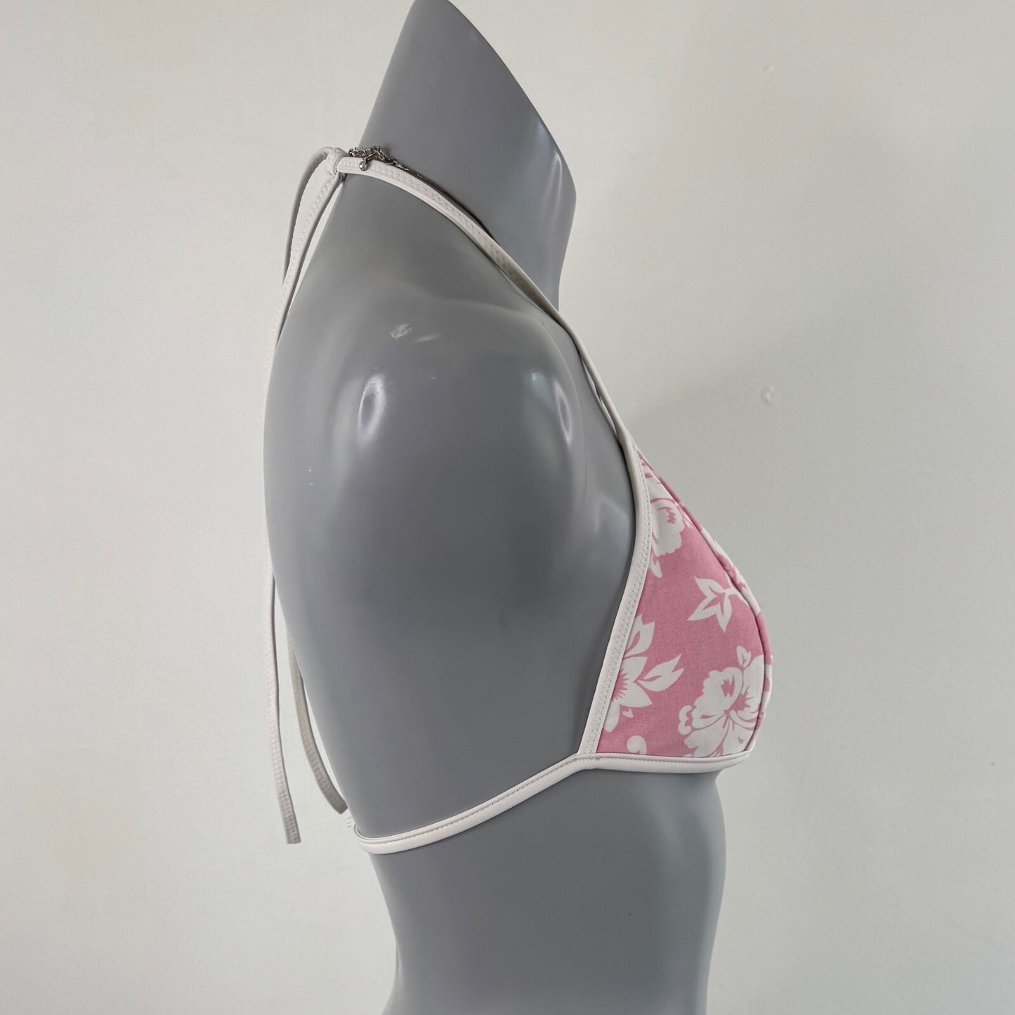 Y2K vintage bikini top halter neck hibiscus floral pink white