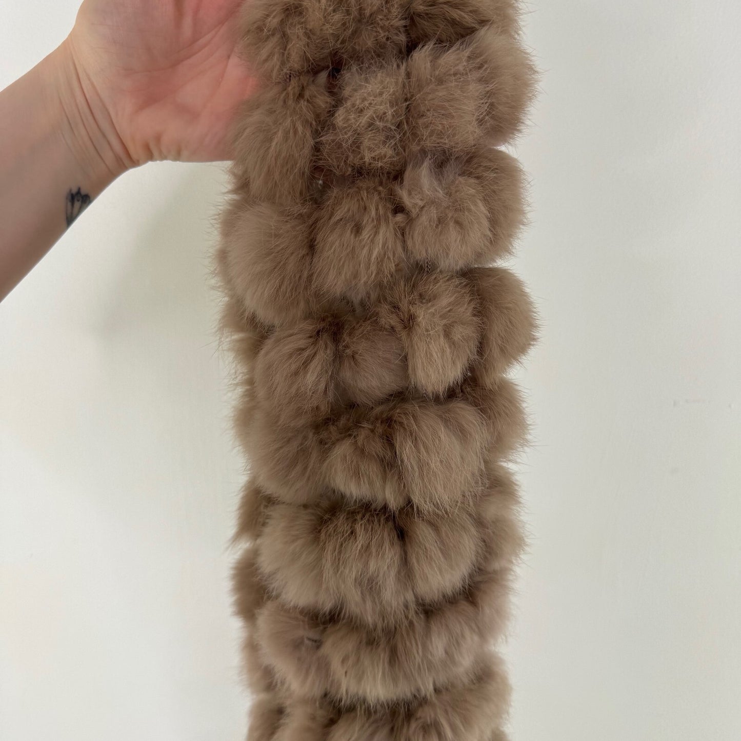 Y2K vintage genuine rabbit/ lapin scarf light brown pom pom