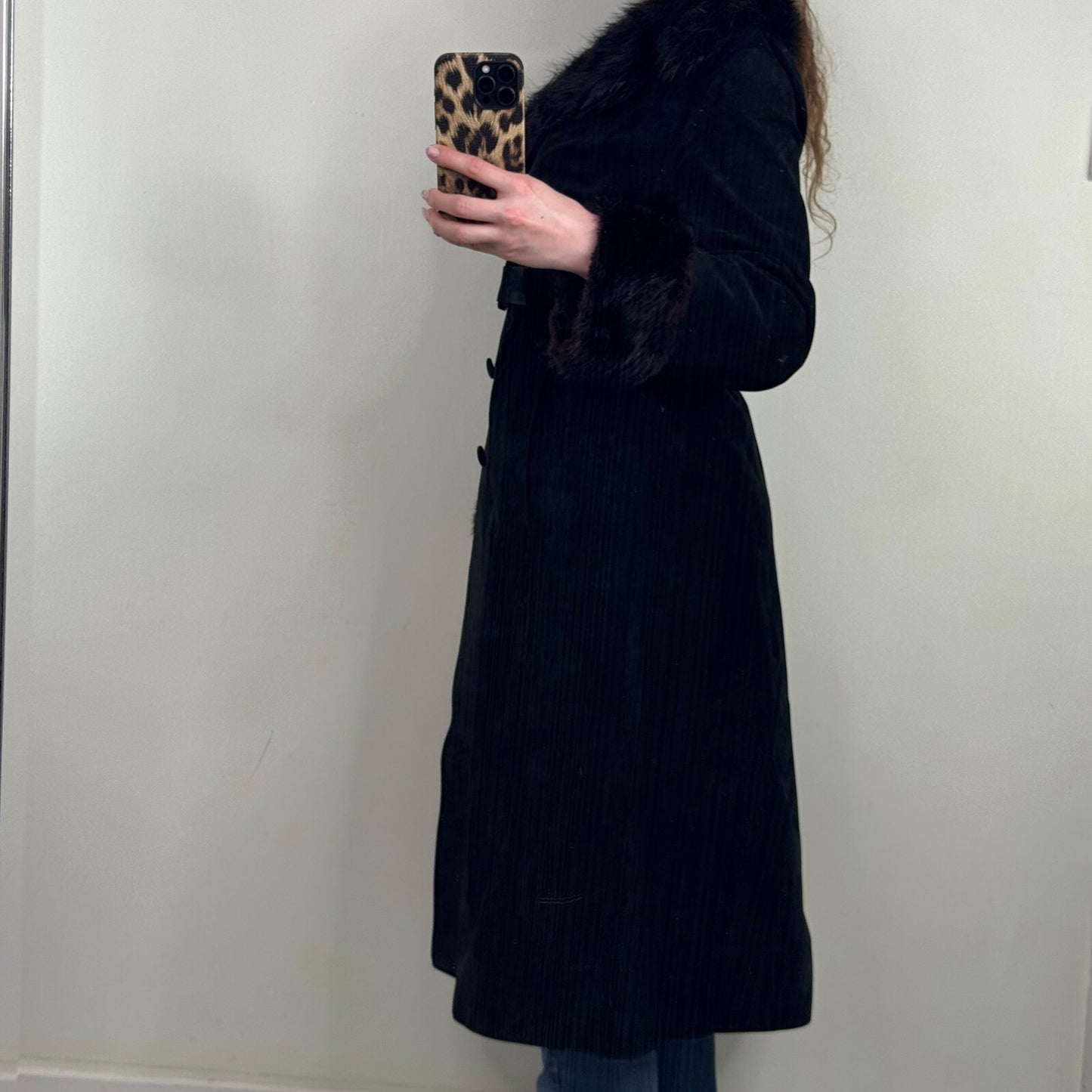 Vintage genuine fur / suede trench coat with belt button up lined classic midi