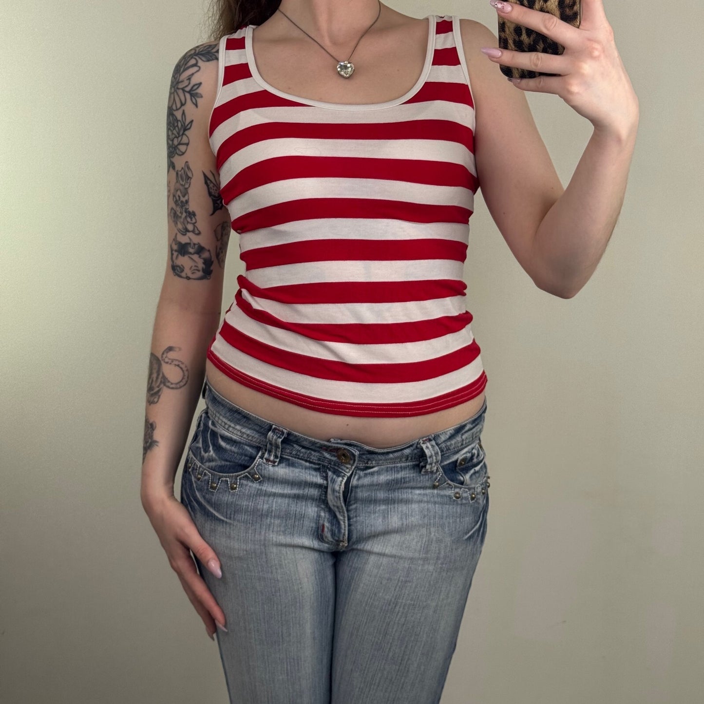 Y2K vintage tank top stripe fitted white red round neck