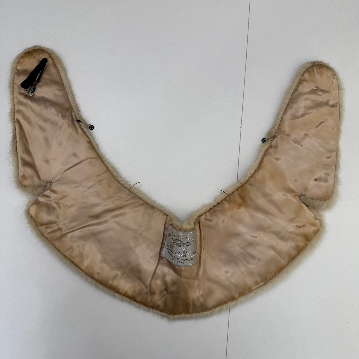 Vintage 1960s/70s mink stole scarf pastel blonde cream