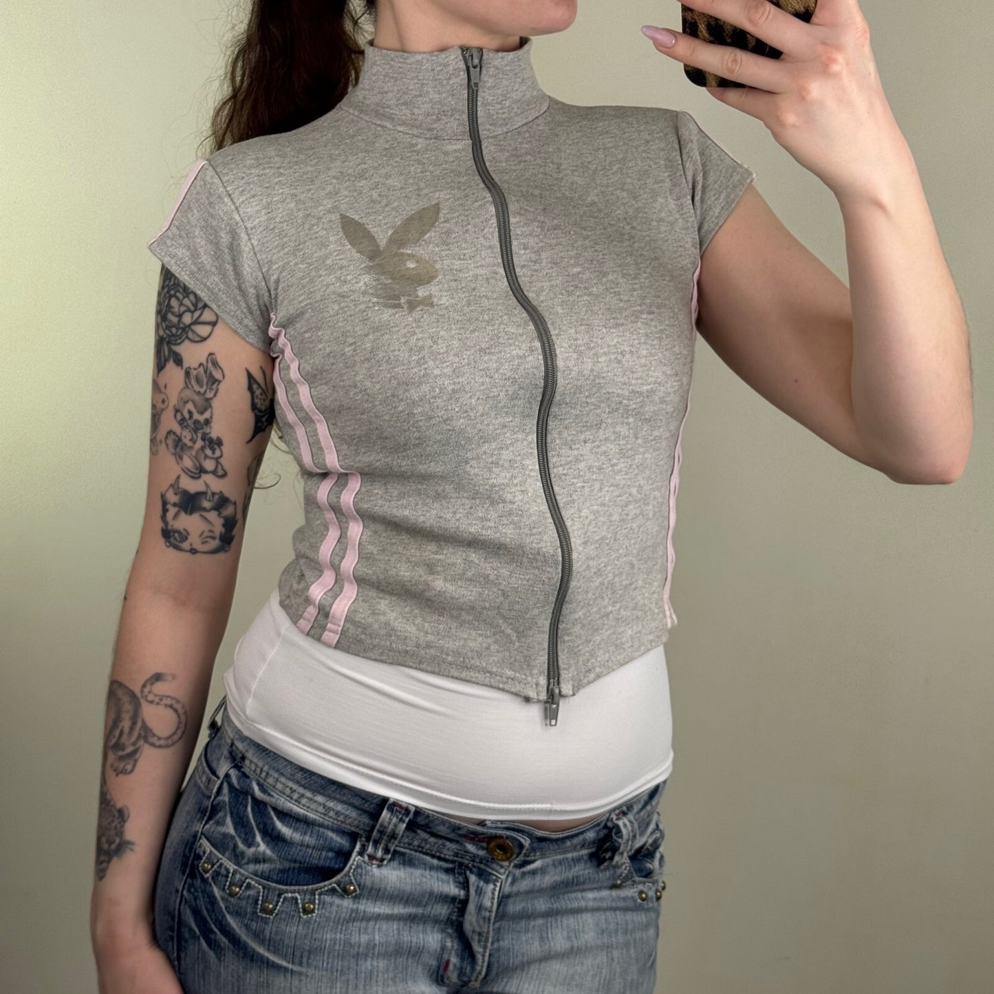 Y2K vintage bunny short sleeve top zip up high neck crop grey pink sporty