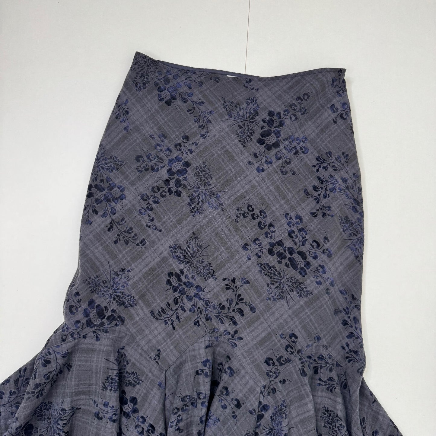 Y2K vintage Per Una midi skirt fishtail fitted navy tartan check print velvet
