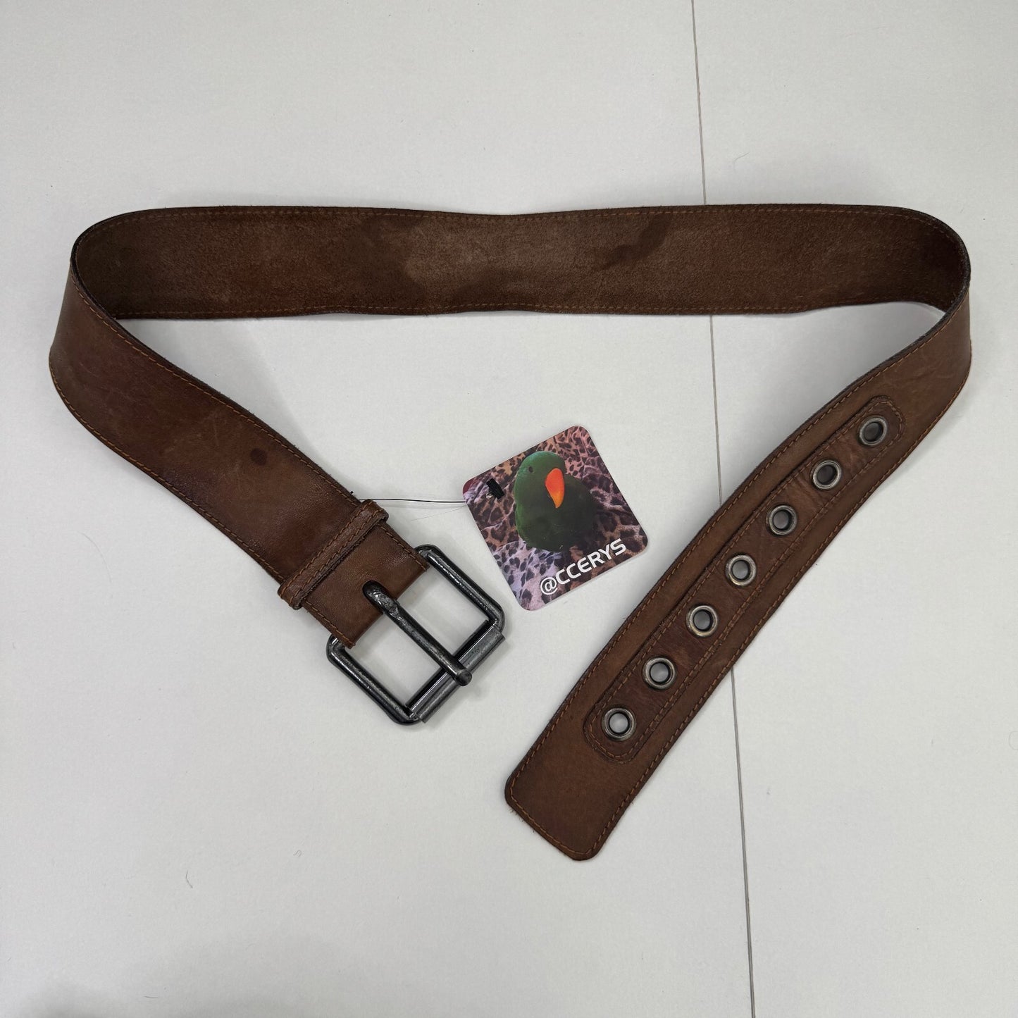 Y2K vintage real belt leather grommet square buckle brown