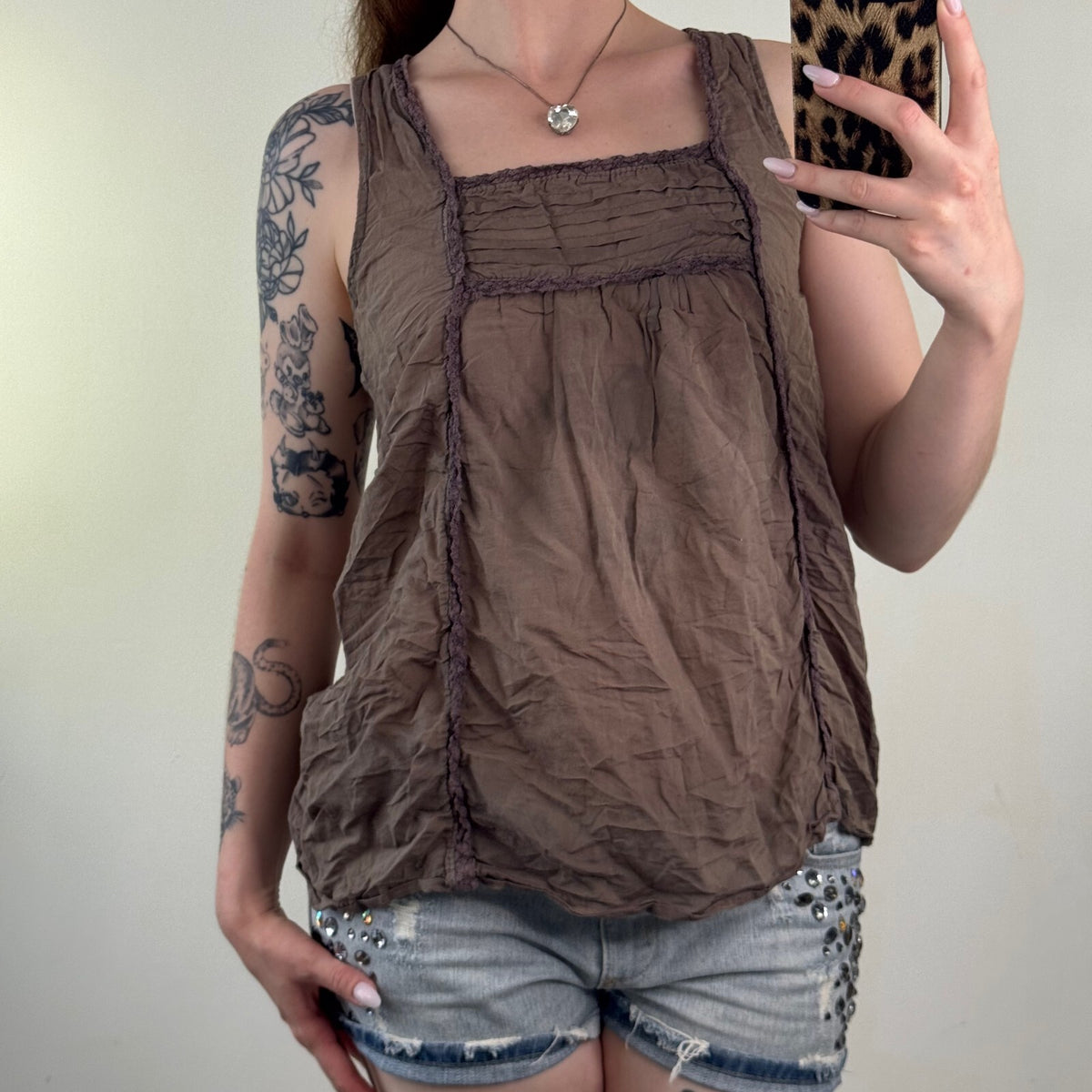 Vintage 100% linen tank top square neck ruffle button up sleeveless blouse