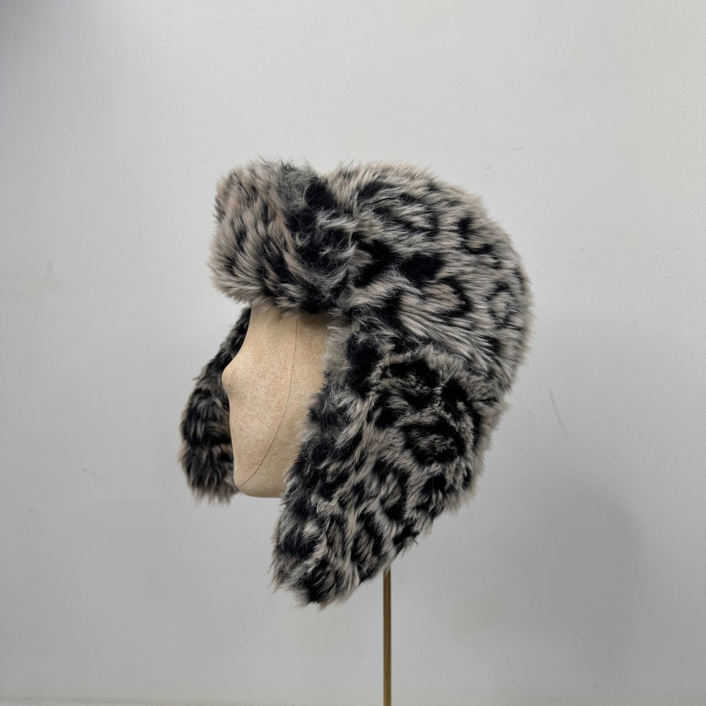 Y2K vintage trapper hat leopard print faux fur