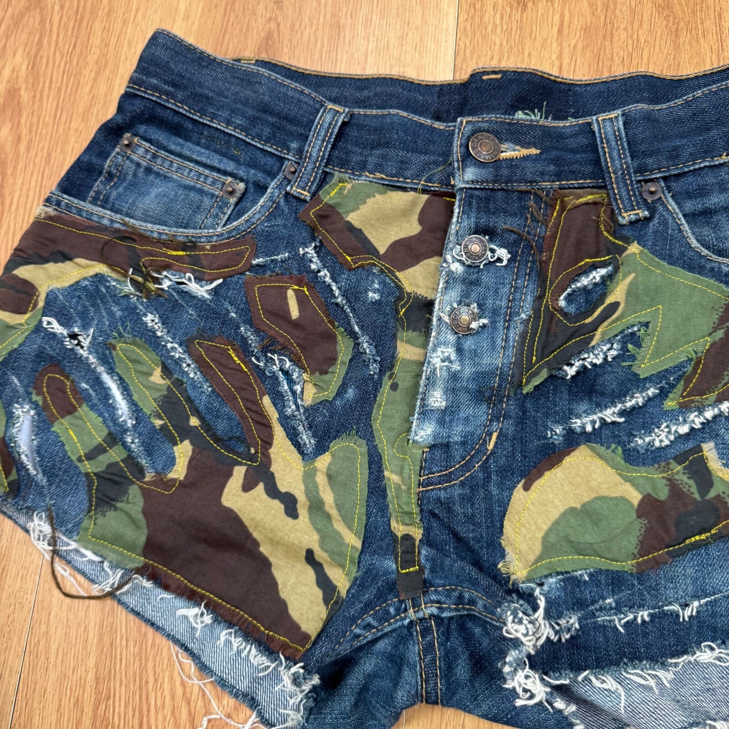 Y2K vintage denim mini shorts cam mid rise patchwork distressed fraying hem