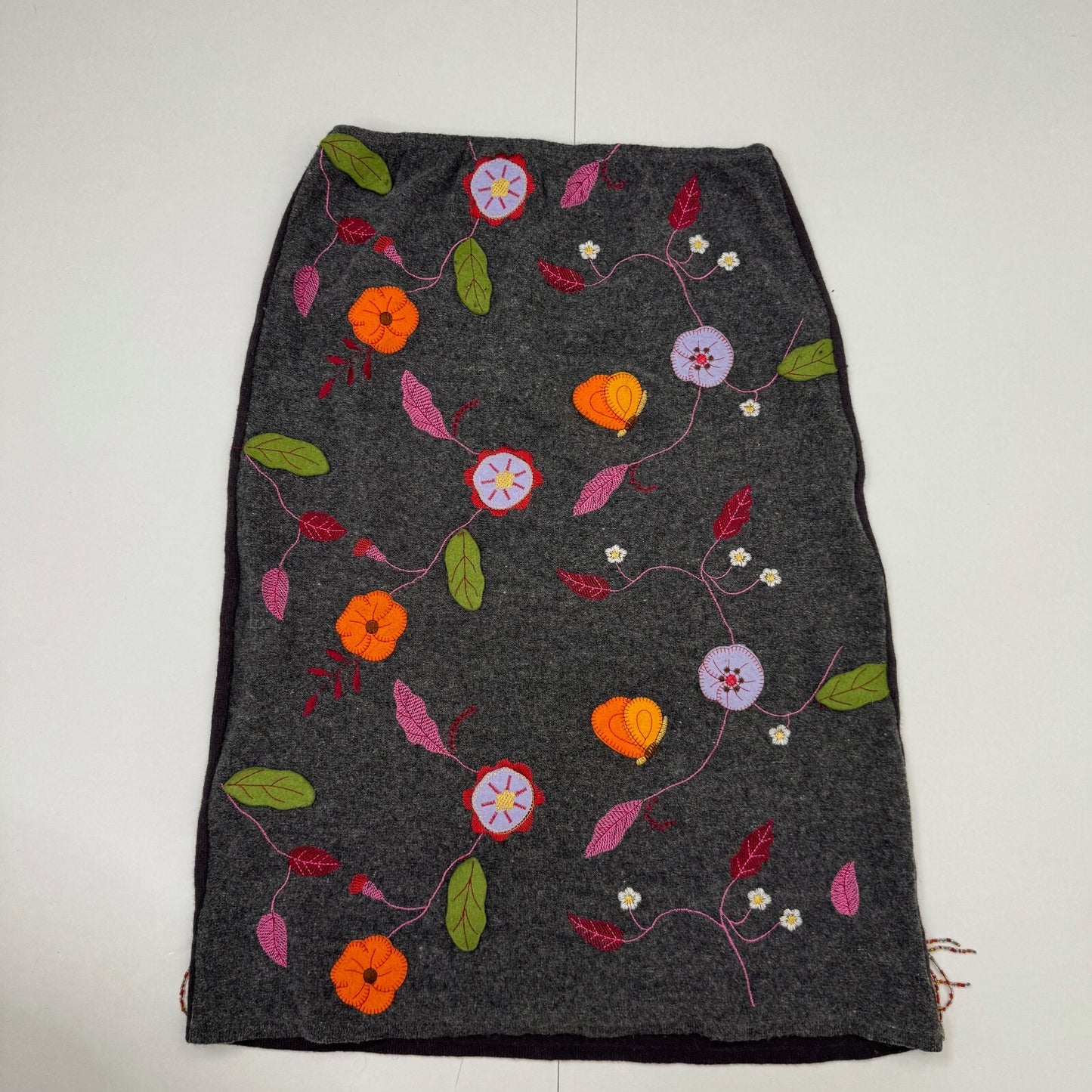 Vintage Y2K Custo Barcelona Floral Embroidered Beaded Fringe Midi Skirt Knit