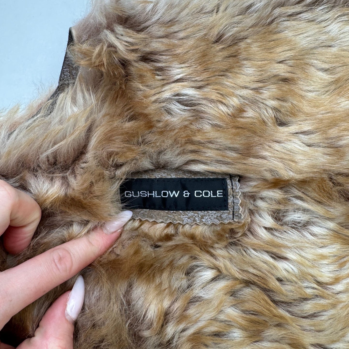 Gushlow & Cole Reversible Toscana Shearling Gilet Genuine Sheepskin Tan Luxury
