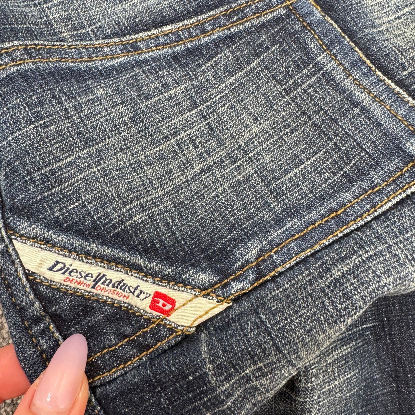 Y2K vintage bootcut denim jeans dark faded blue wash low rise