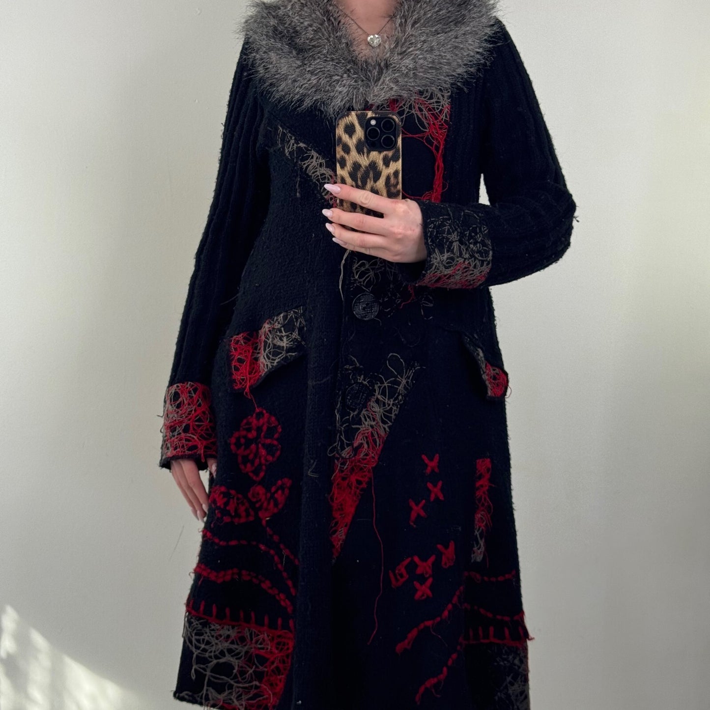 Y2K vintage cardigan wool blend chunky knit faux fur trim collar long floral