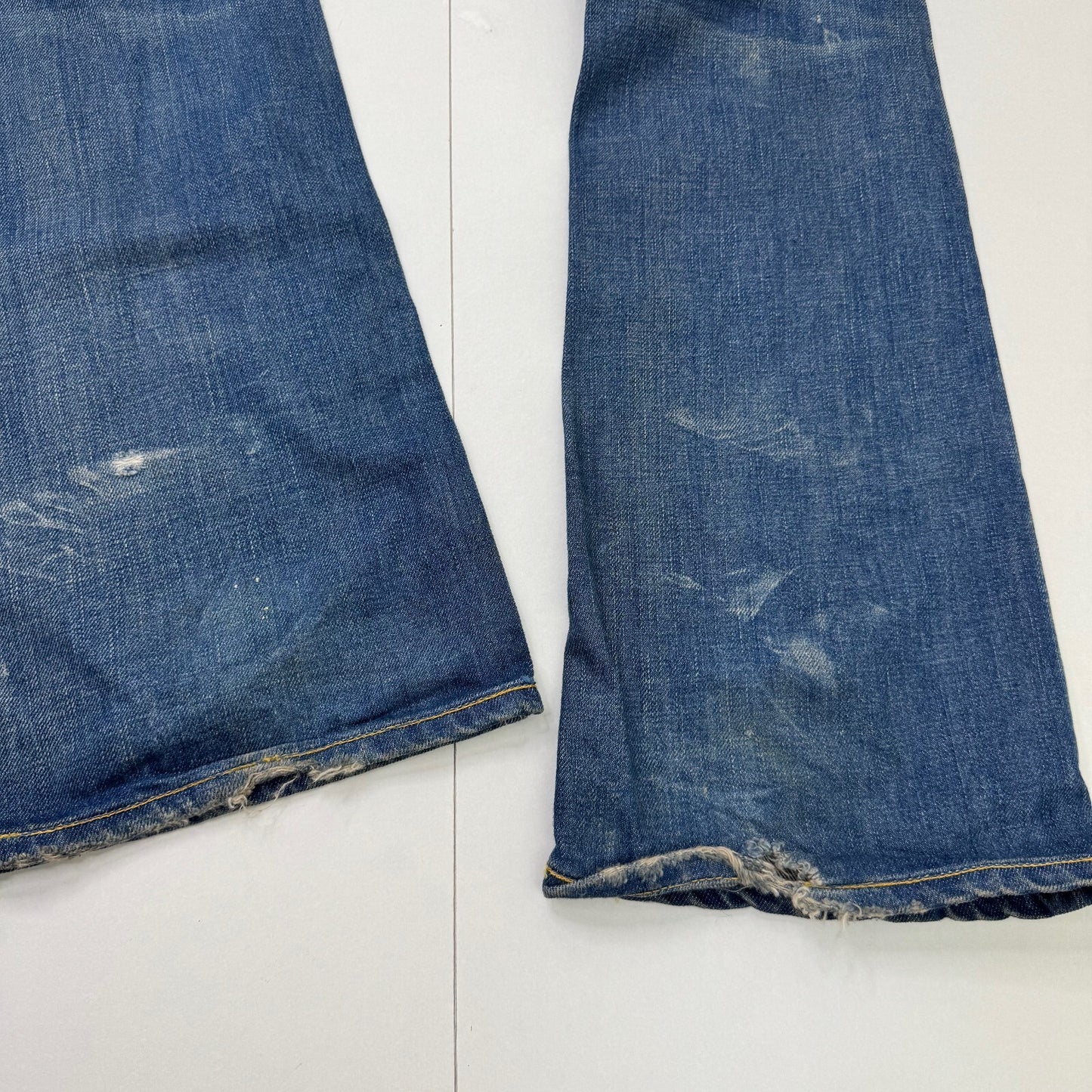 Y2K vintage Diesel bootcut denim jeans low rise faded blue wash belt buttons