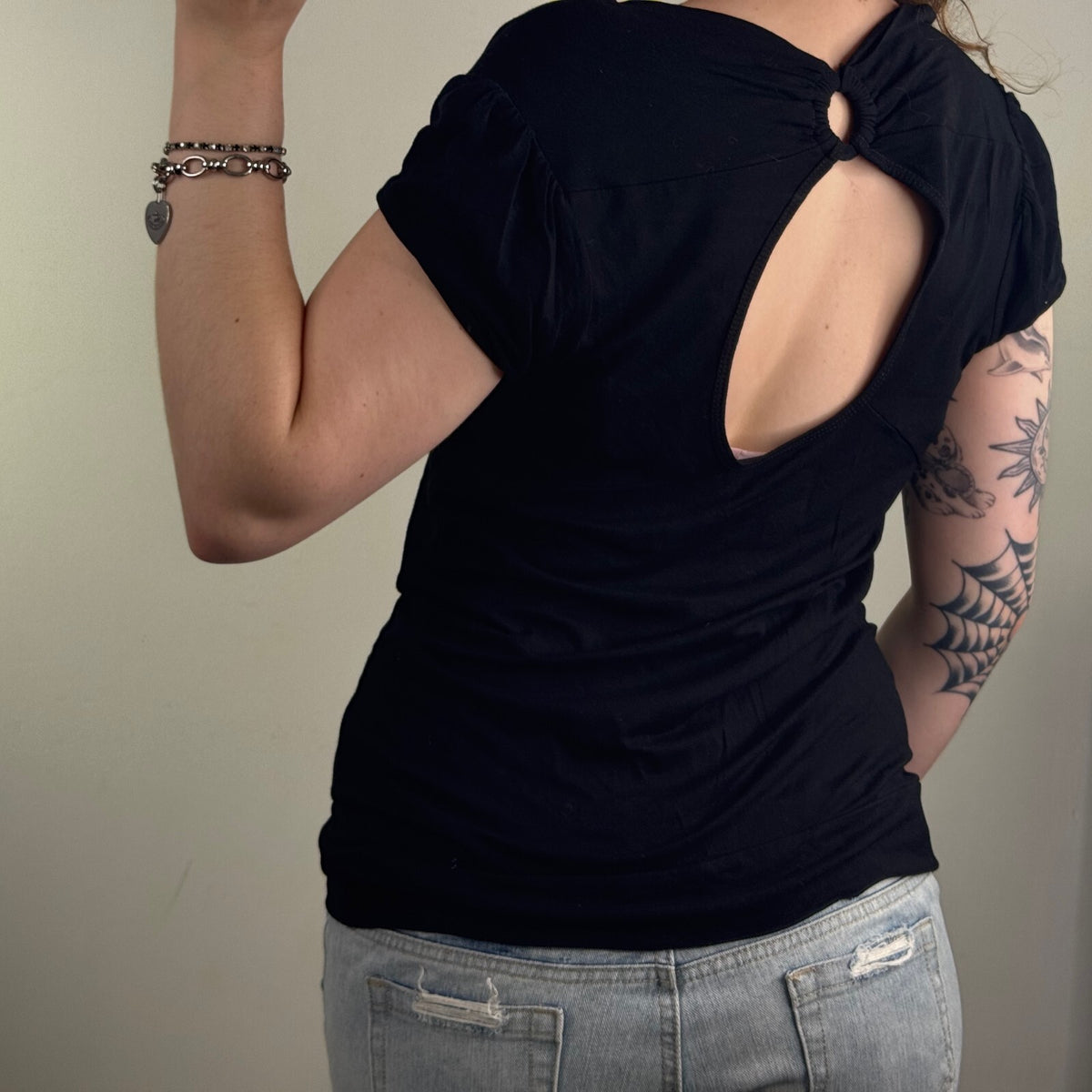 Y2K vintage t-shirt short sleeve top square neck open o ring back cap sleeve