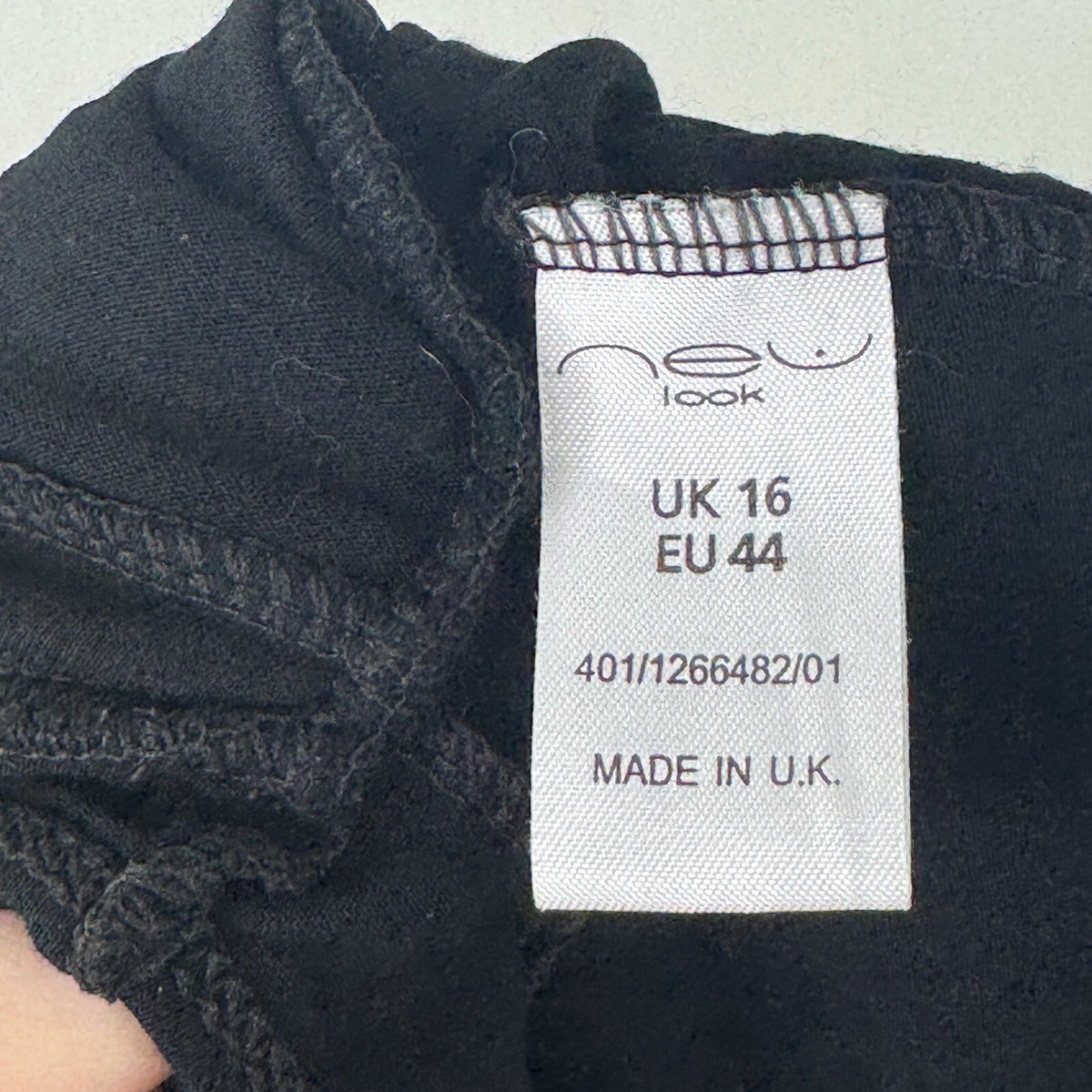 Y2K vintage t-shirt short sleeve top square neck open o ring back cap sleeve