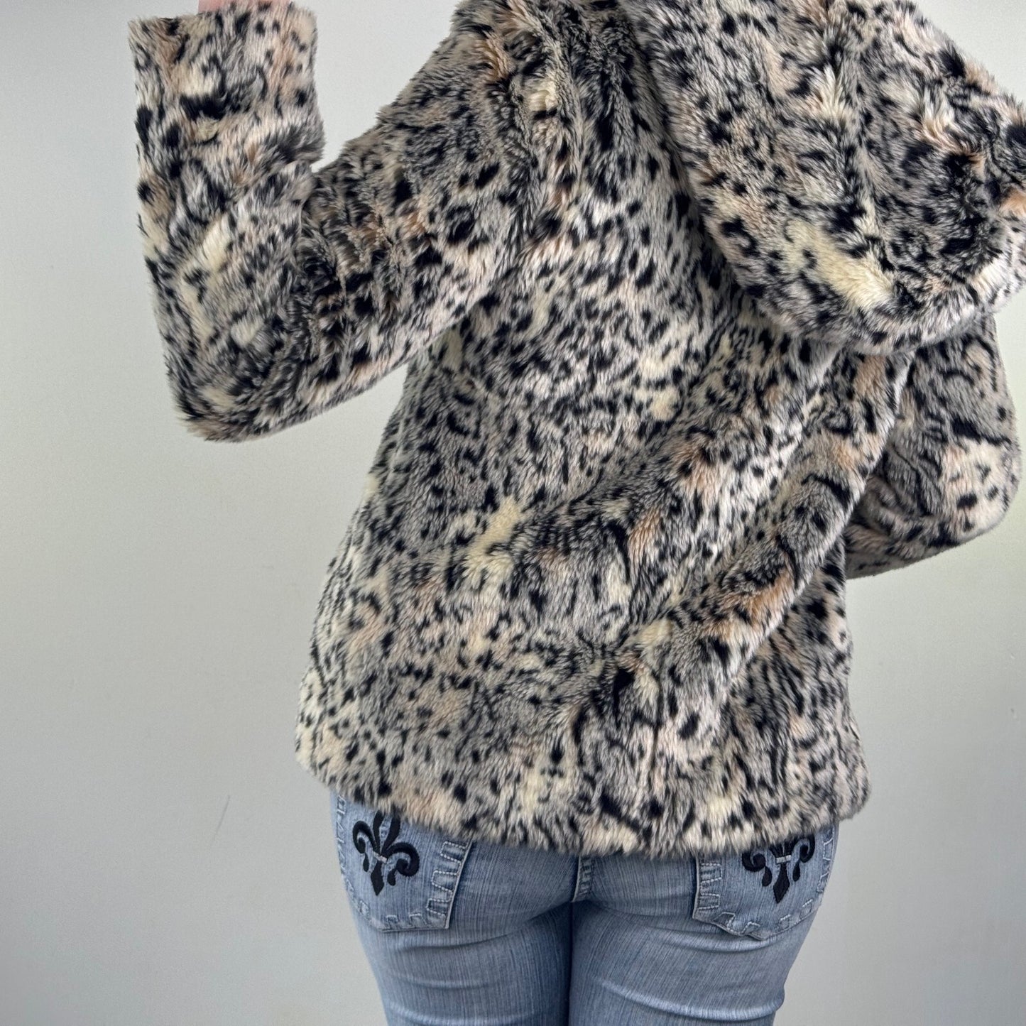 Y2K vintage faux fur jacket leopard print with hood pom poms button up