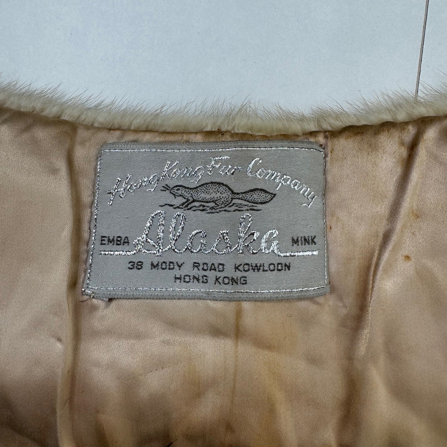 Vintage 1960s/70s mink stole scarf pastel blonde cream