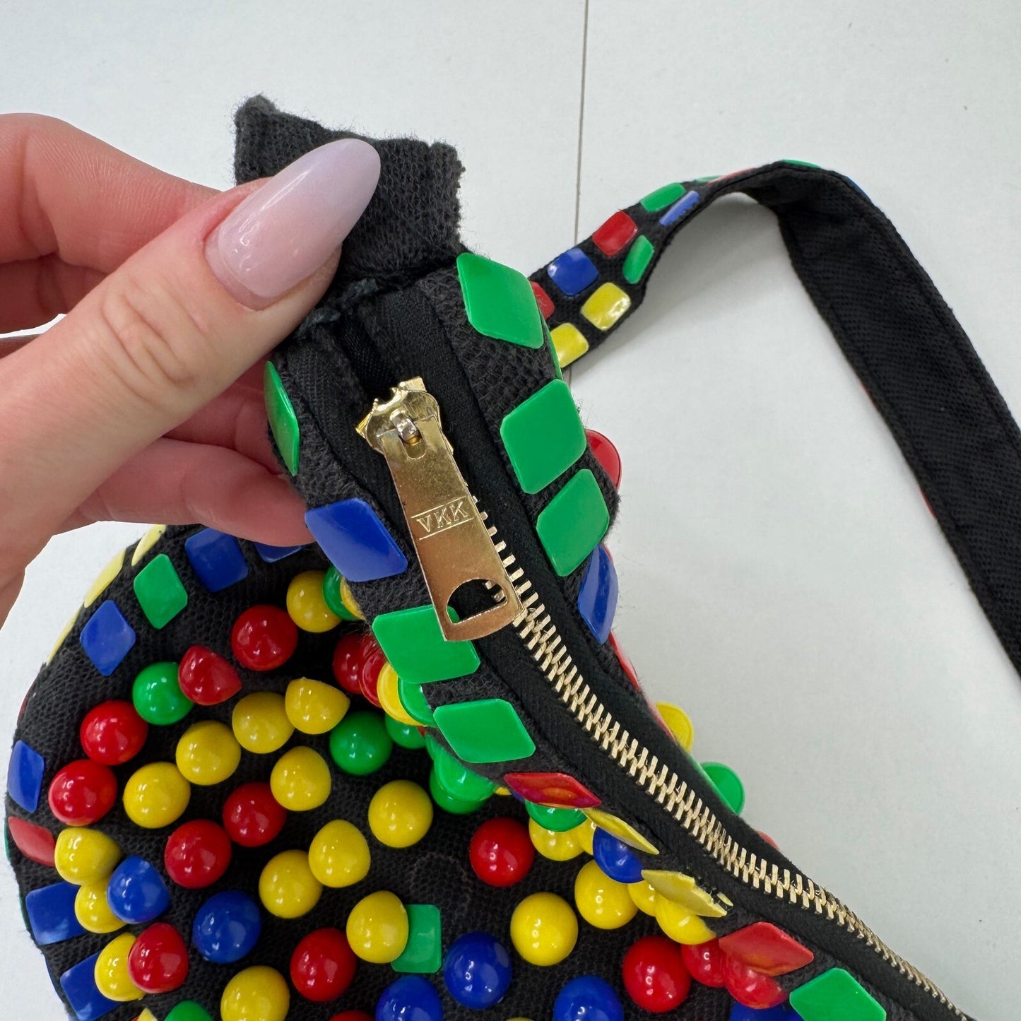 Vintage 1980s multicolour beaded statement shoulder bag memphis pop art
