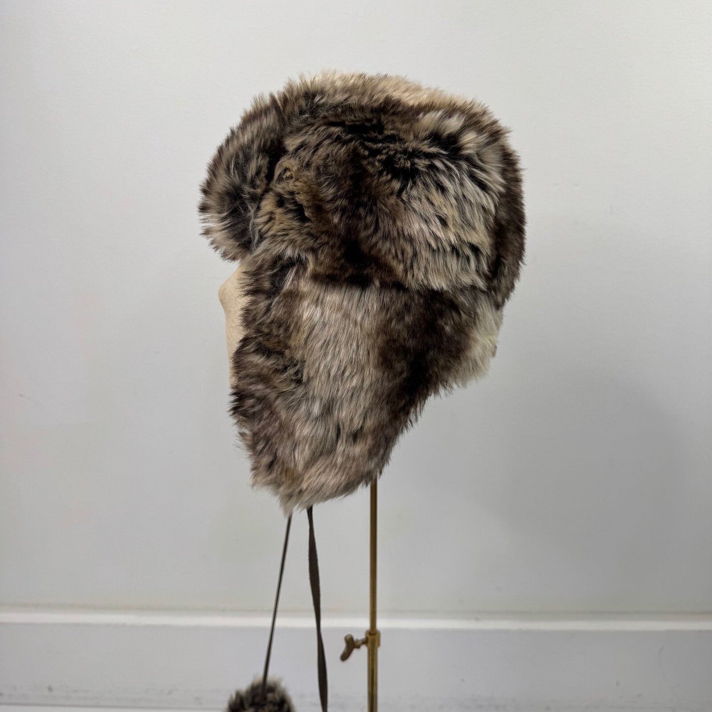 Y2K vintage trapper hat faux fur pom poms brown two tone unisex