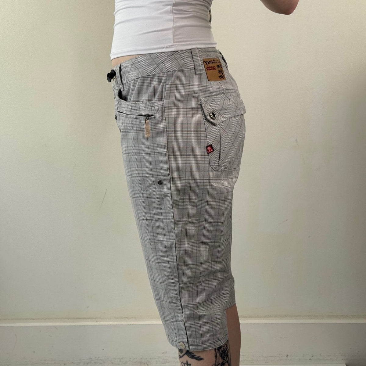 Y2K vintage capri trousers cropped tartan check print mid rise cargo toggles