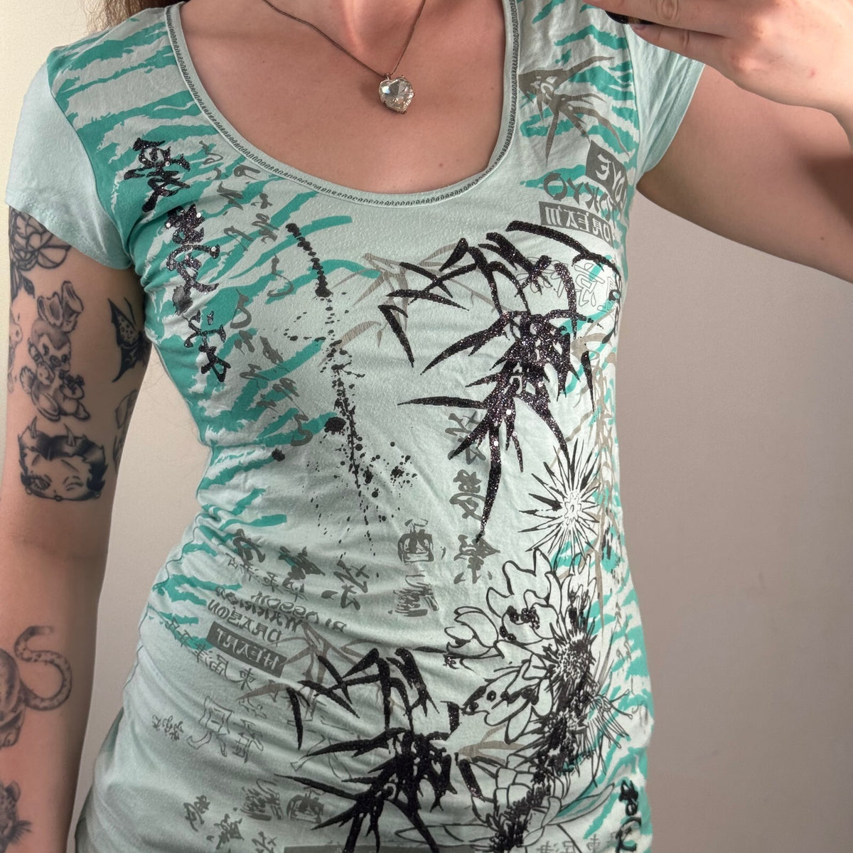 Y2K vintage Jane Norman t-shirt short sleeve top graphic print sparkly text
