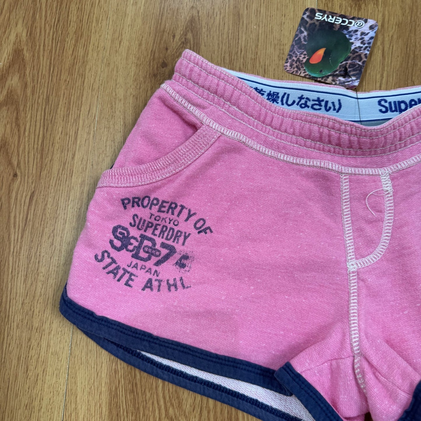 Y2K vintage low rise mini shorts sporty pink contrast stretchy jersey