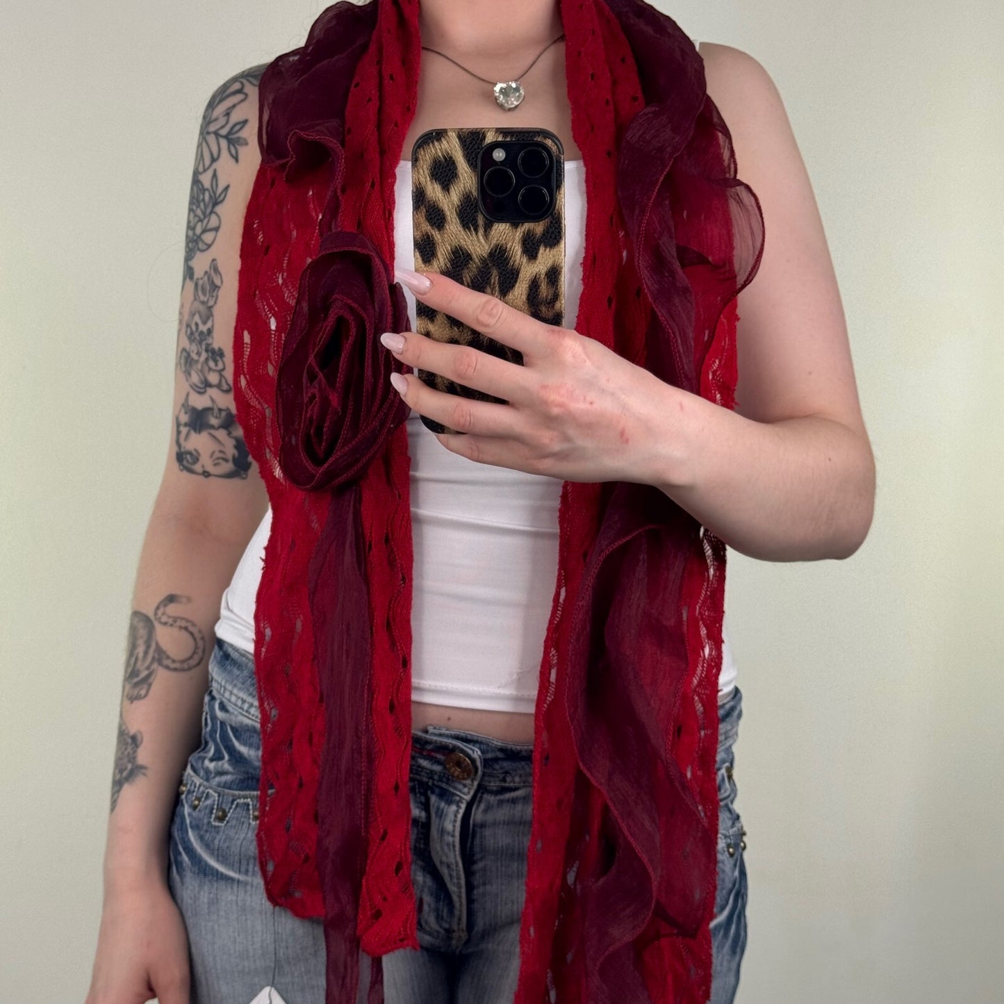 Y2K vintage scarf rose knit frilly red burgandy