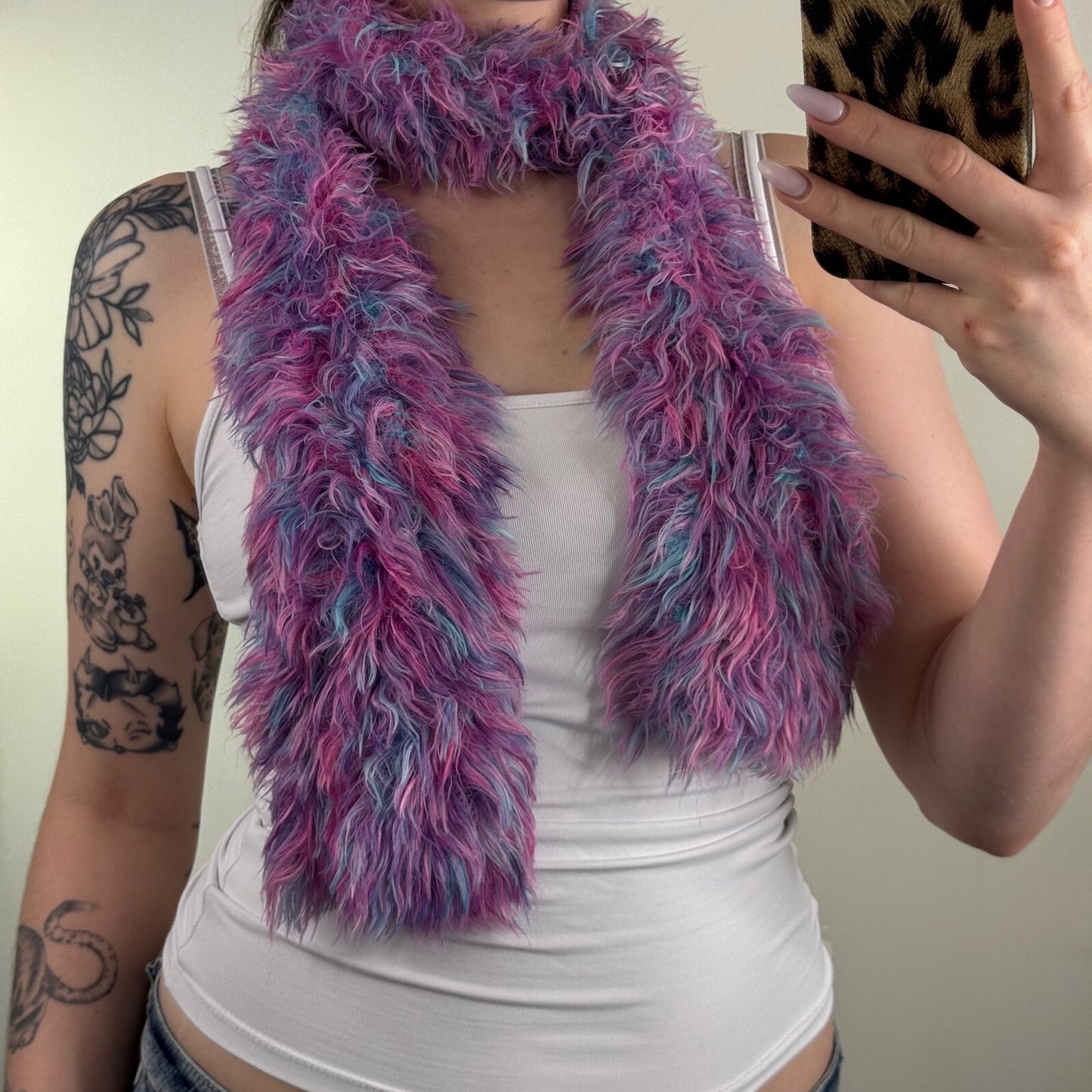 Y2K vintage scarf fluffy purple pink blue super soft shaggy knit