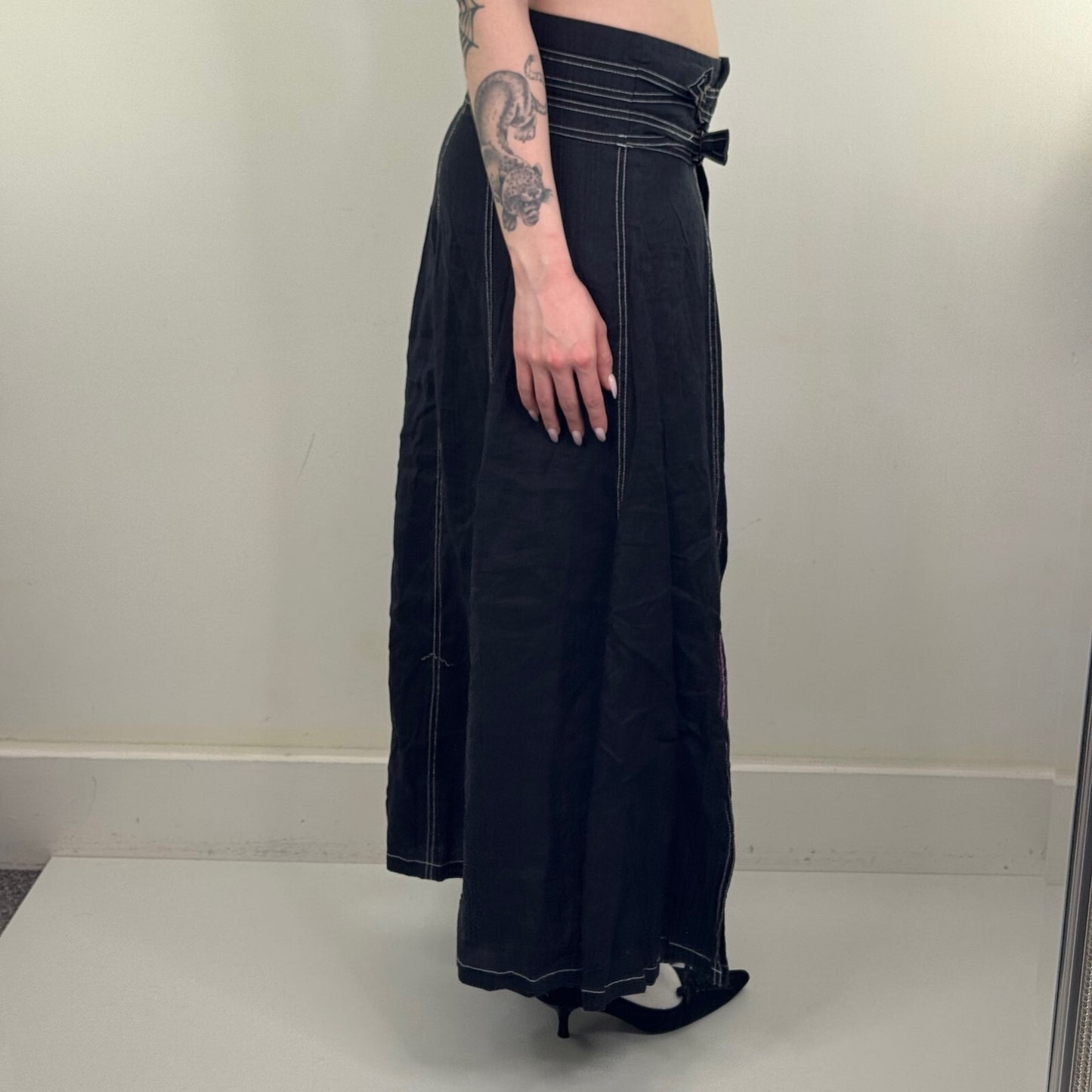 Y2K vintage 100% linen maxi skirt a line archive contrast stitch buckle