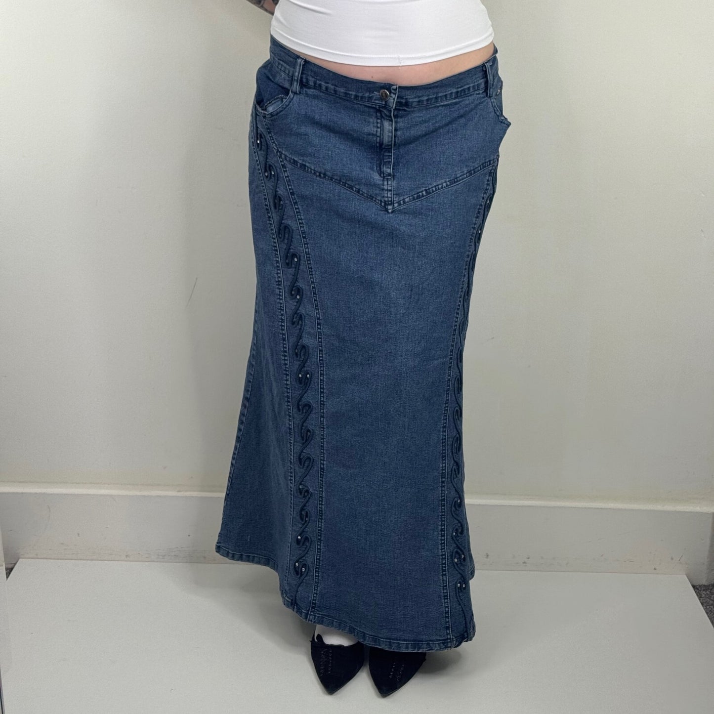 Y2K vintage maxi skirt denim rhinestones stretchy a line embroidered pattern