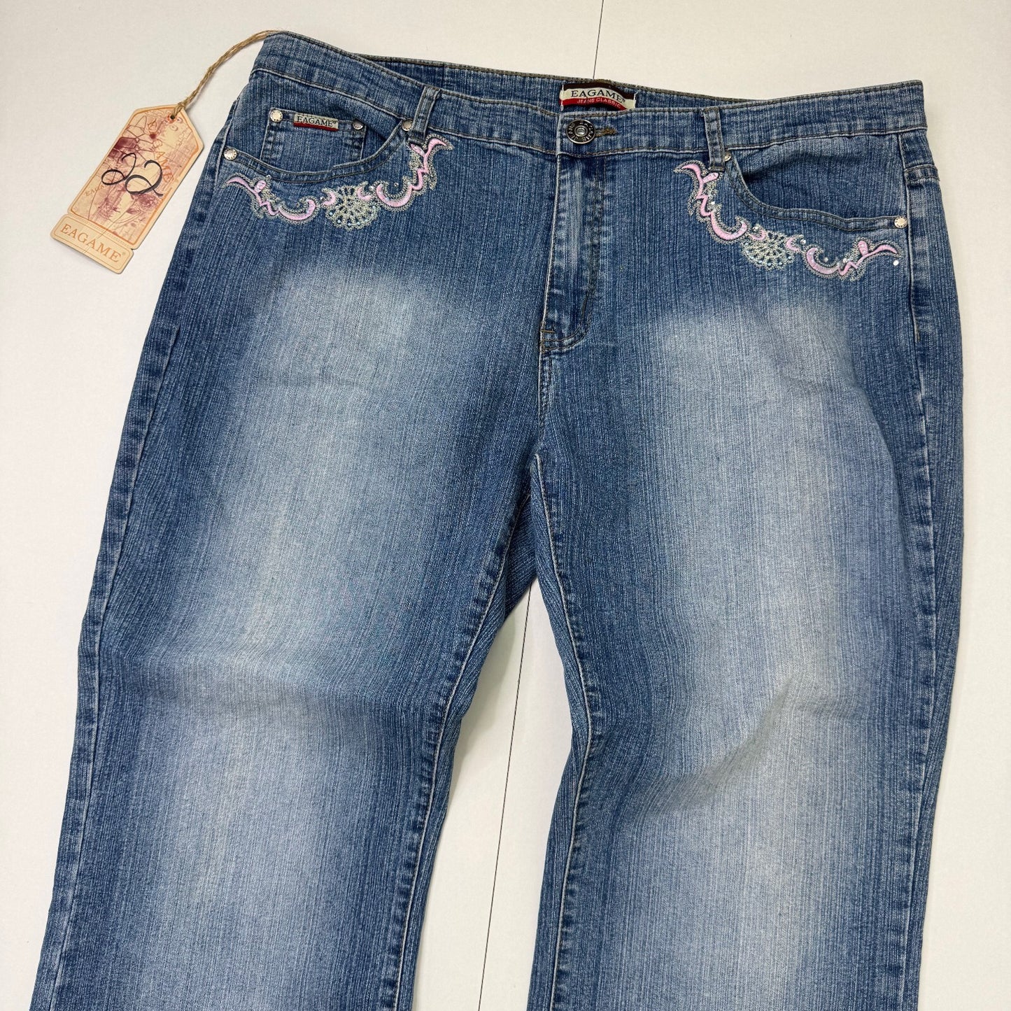 Y2K vintage bootcut denim jeans stretchy rhinestone embroidered faded mid blue