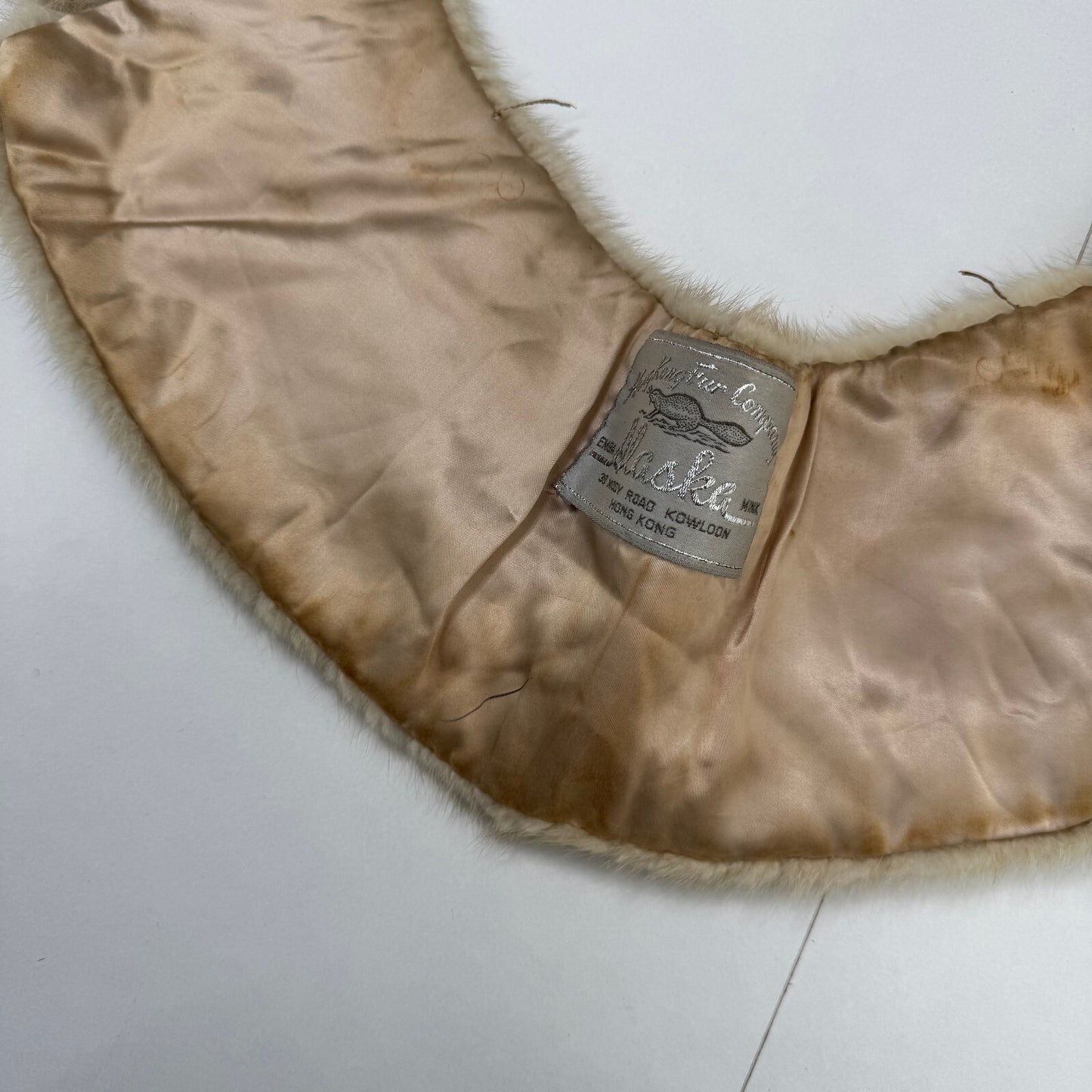 Vintage 1960s/70s mink stole scarf pastel blonde cream