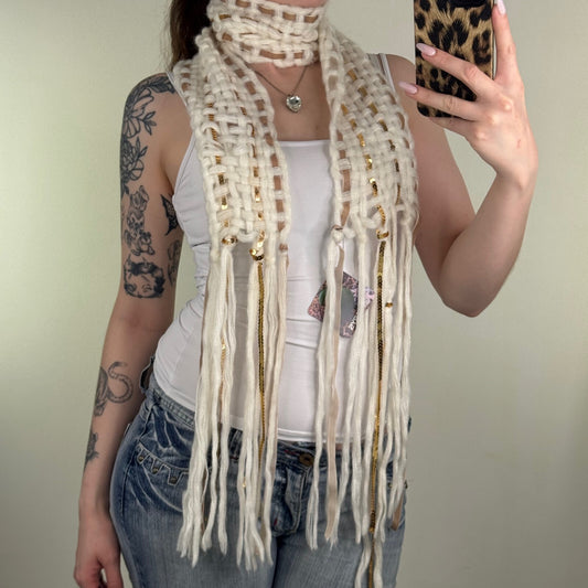 Y2K vintage scarf knit sequin fringe white gold chunky