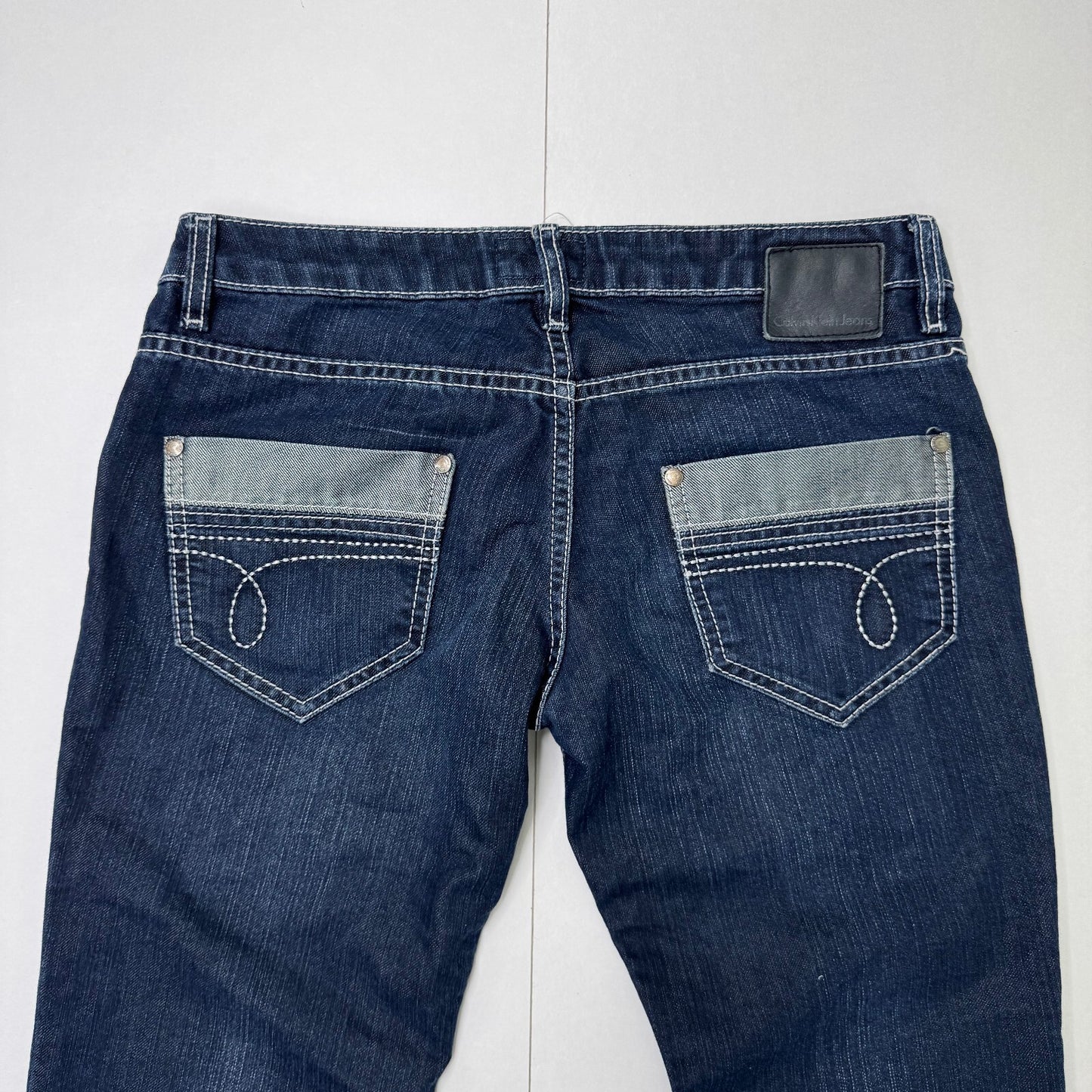 Y2K vintage Calvin Klein Jeans capri denim cropped dark blue wash stretchy zips