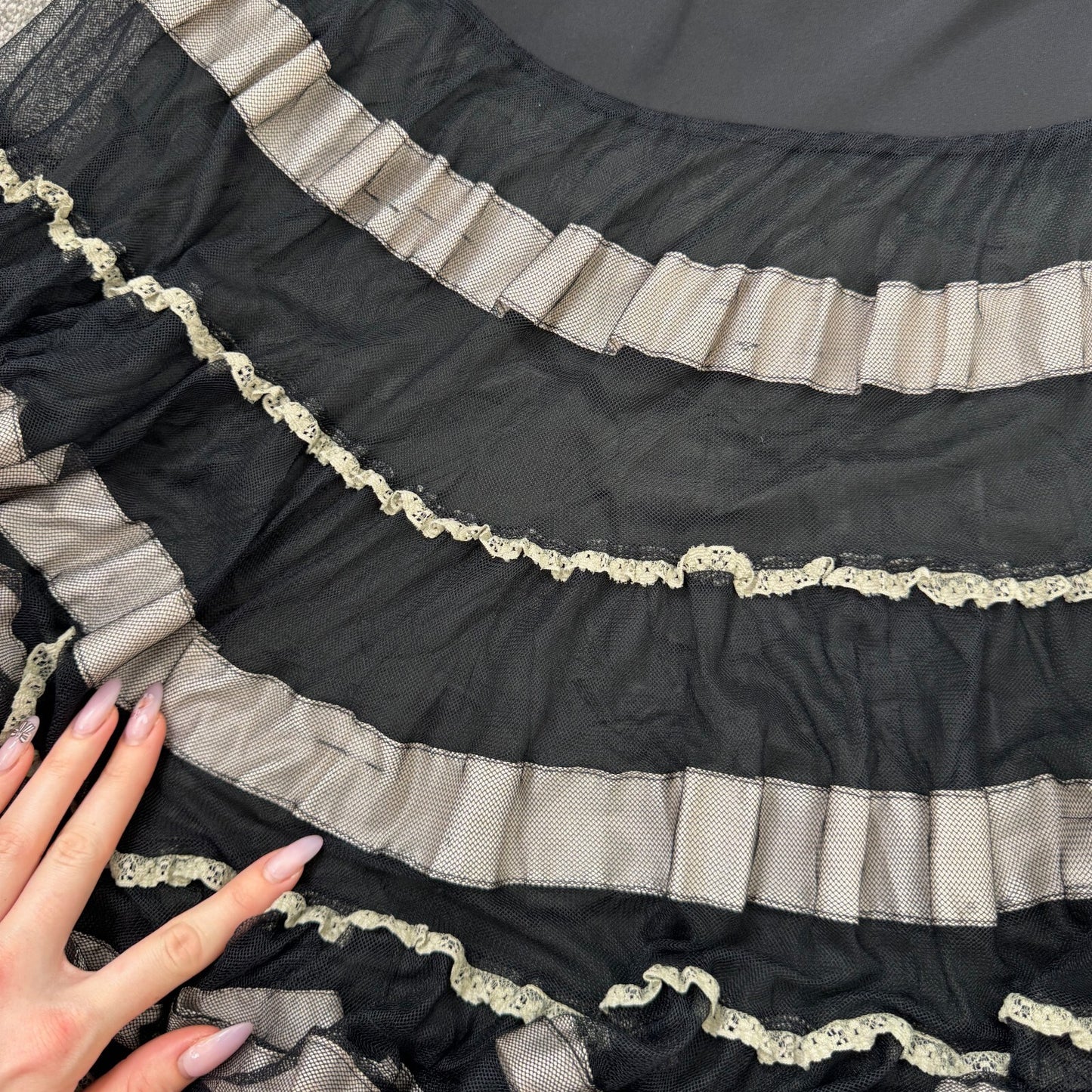 Y2K vintage maxi skirt tutu mesh frilly ruffle lace stretchy coquette