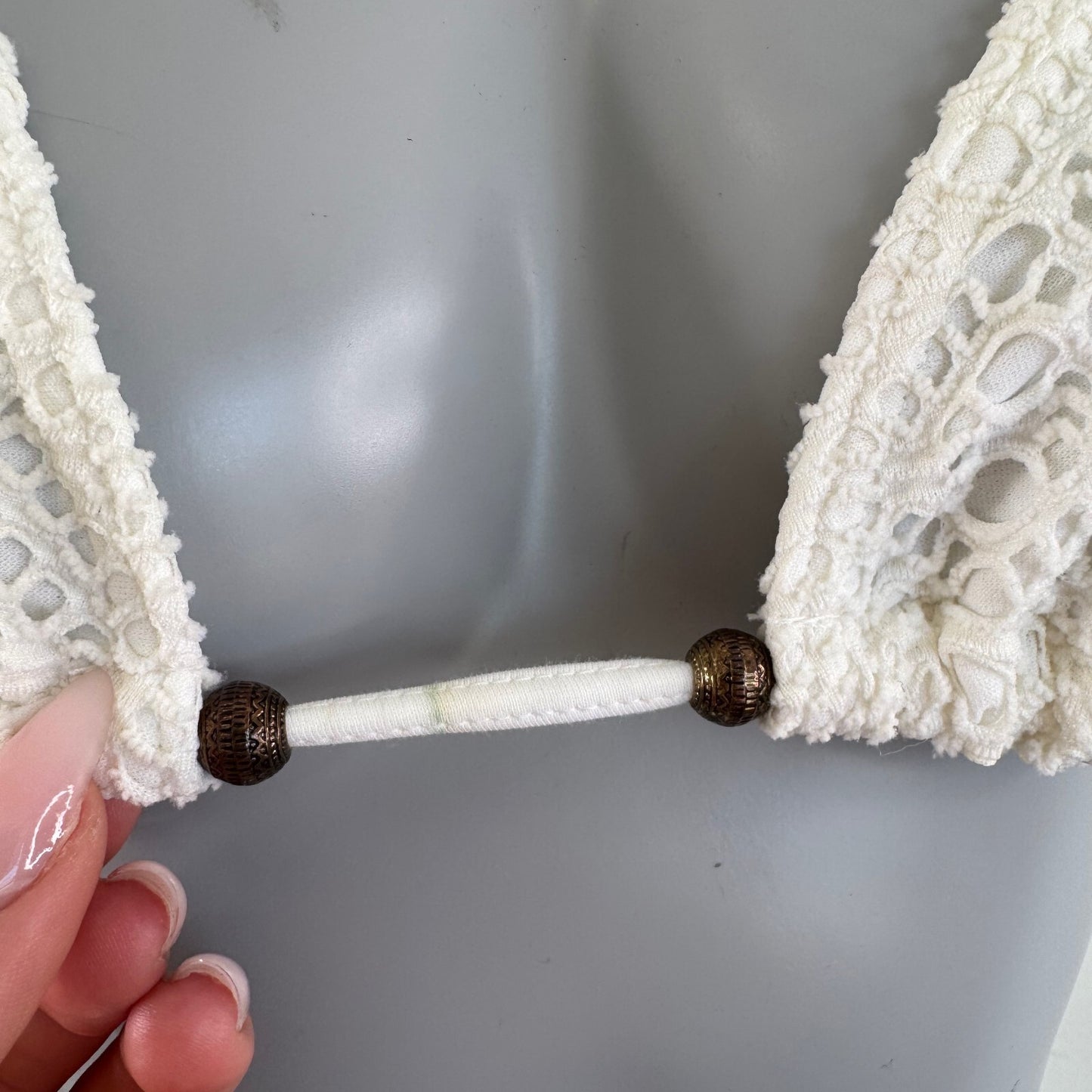 Y2K vintage bikini top crochet pattern halter neck beaded white