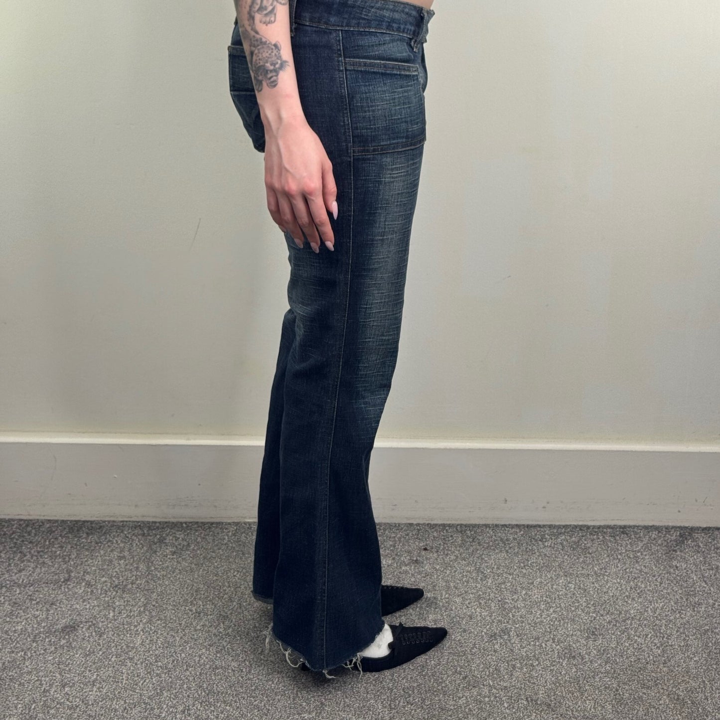 Y2K vintage bootcut denim jeans dark faded blue wash low rise