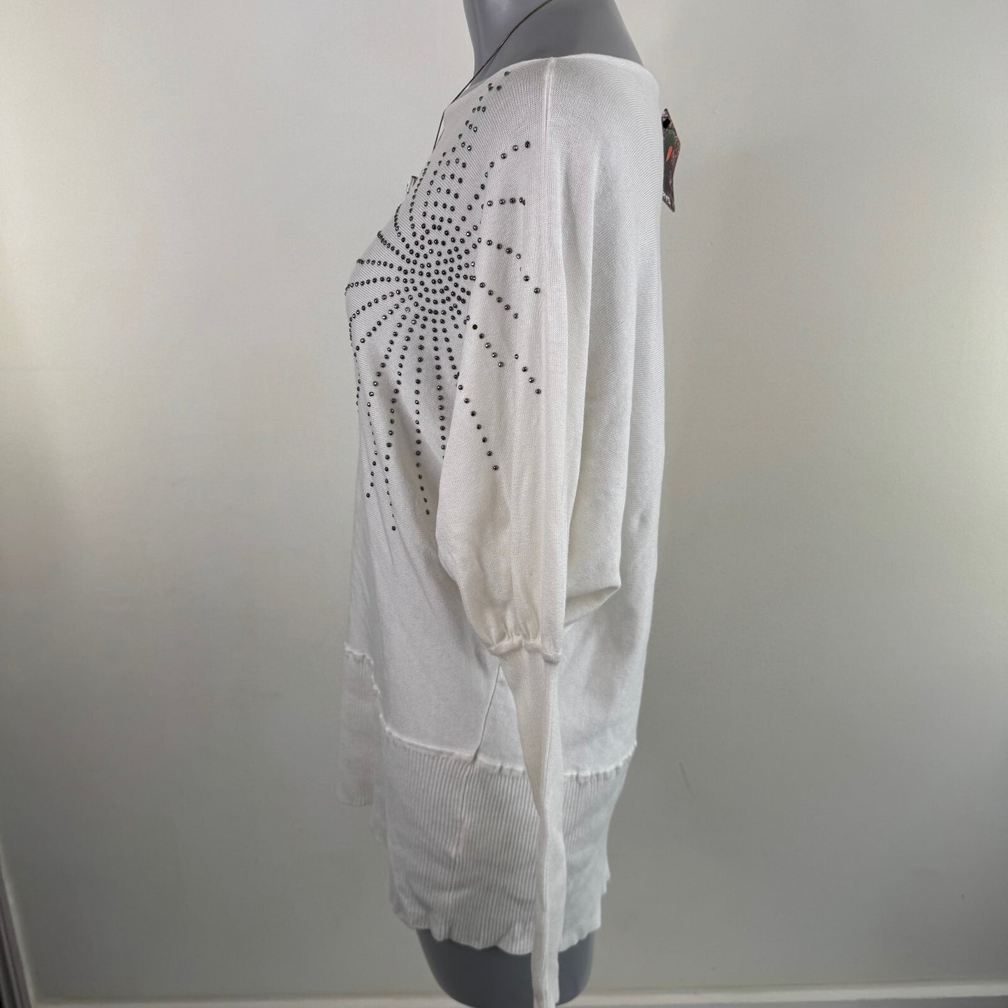 Y2K vintage long sleeve top batwing studded pattern ribbed boat neck slouchy