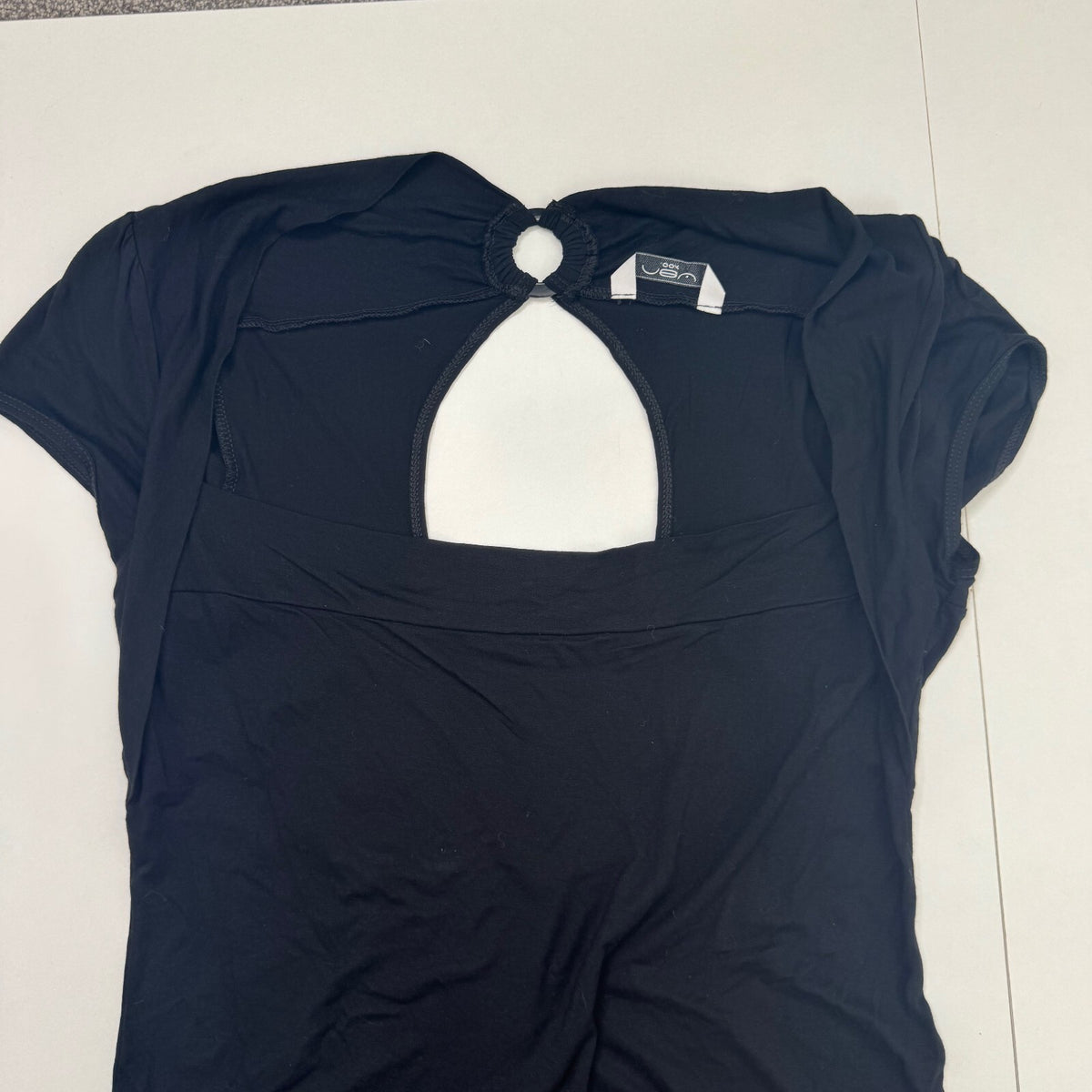 Y2K vintage t-shirt short sleeve top square neck open o ring back cap sleeve