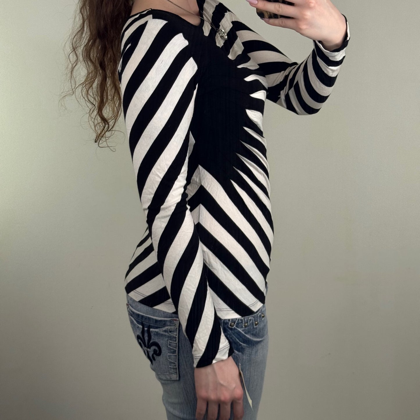 Y2K vintage long sleeve top stripe abstract high neck asymmetrical pattern
