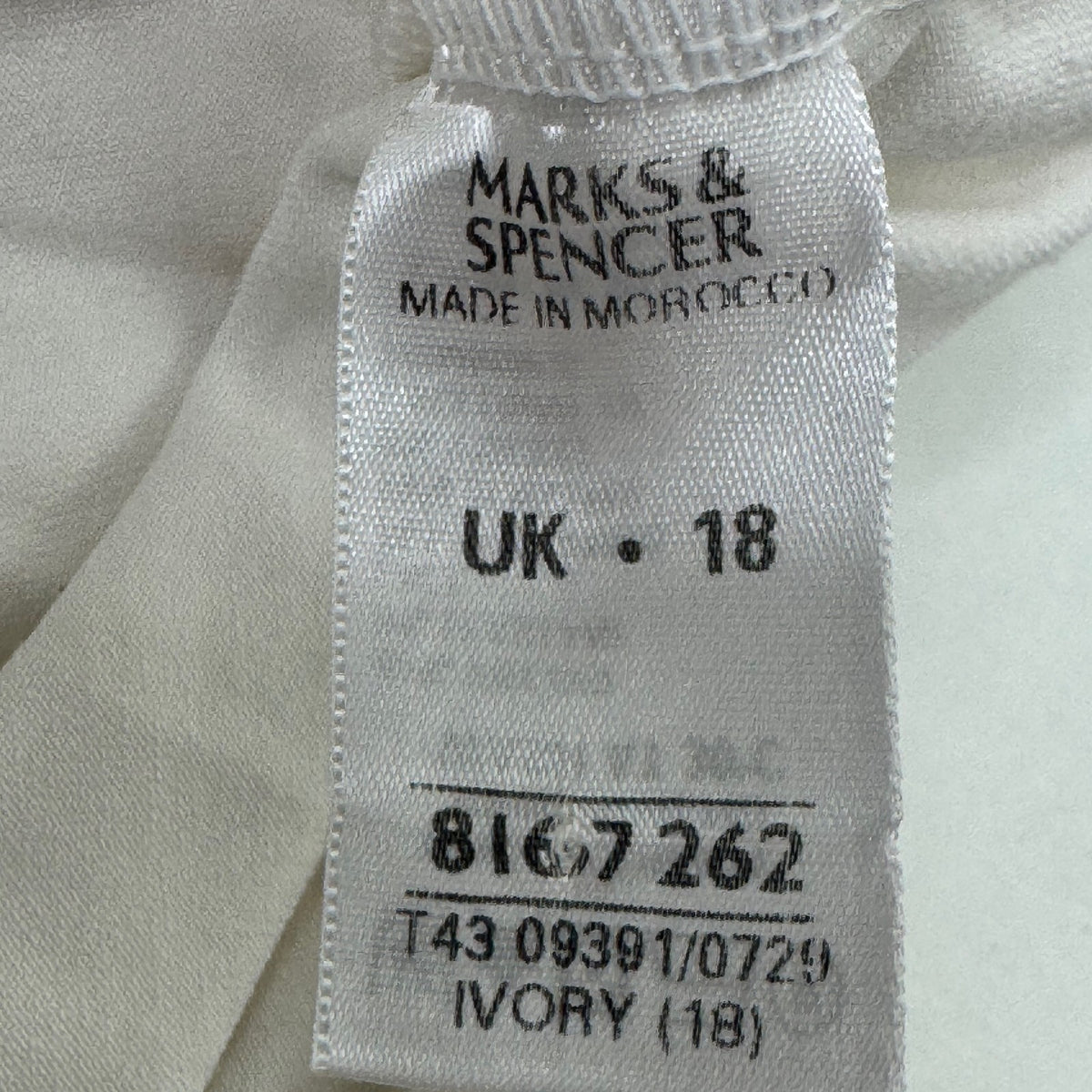 Y2K vintage tank top lace trim contrast stitch fitted stretchy square neck bow