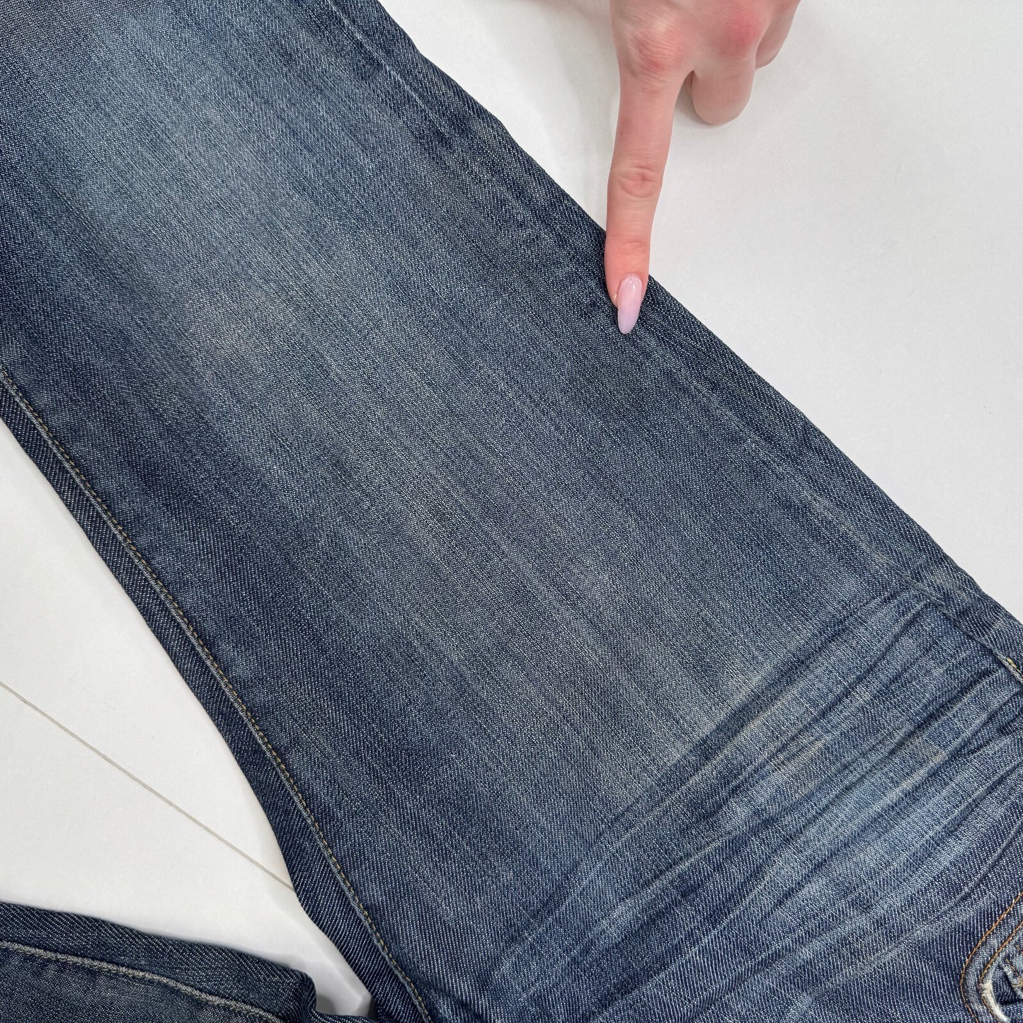 Y2K vintage Lucky Brand straight leg denim jeans dark faded denim wash you