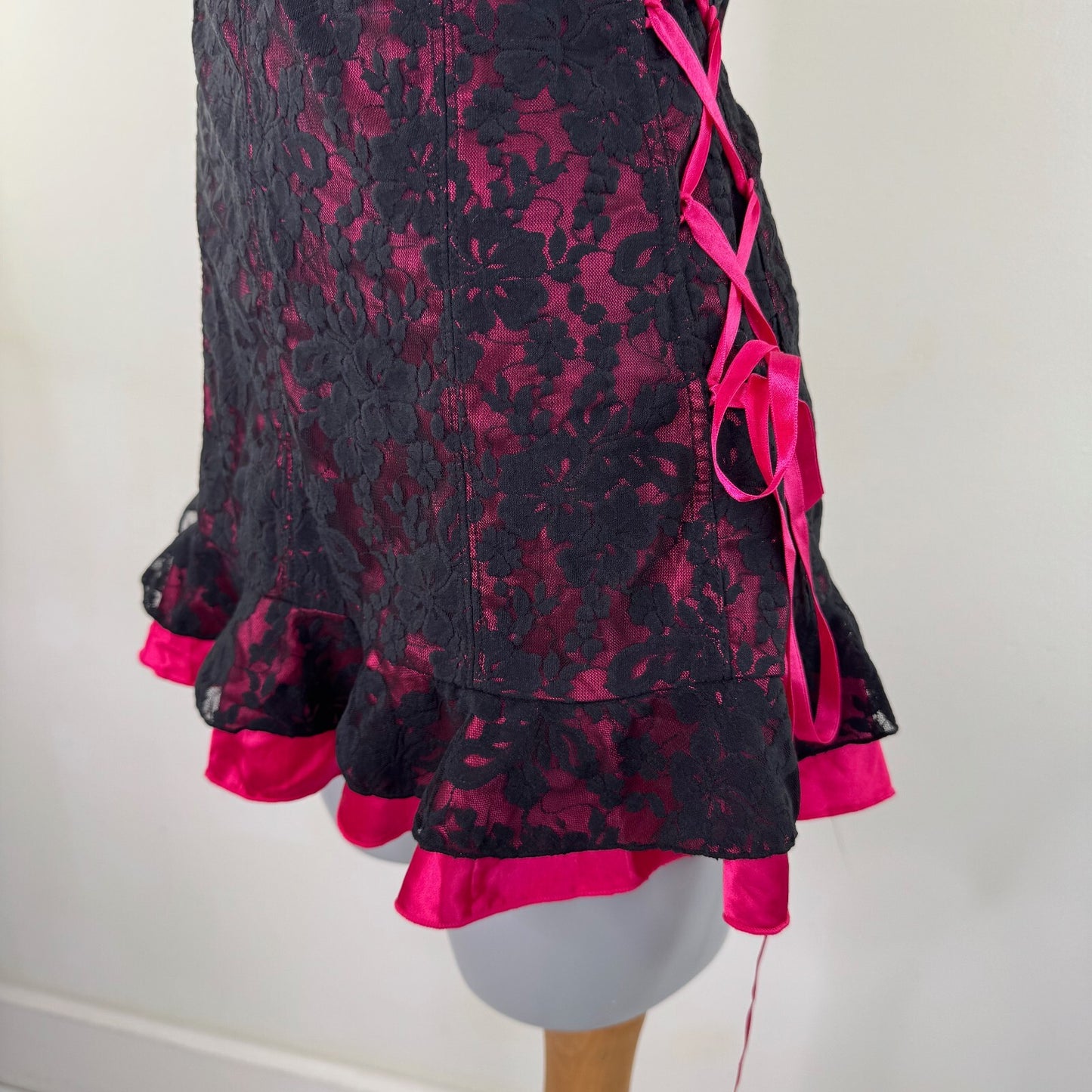 Y2K vintage chemise babydoll mini dress lace up trim frilly rara pink black bow