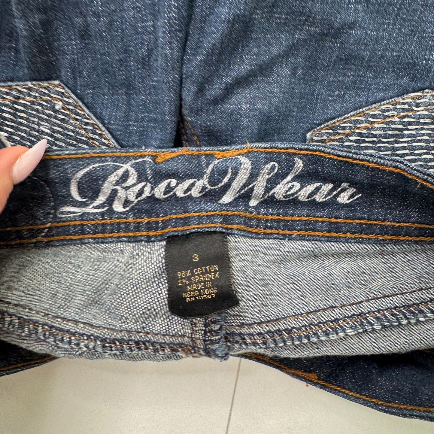 Y2K vintage Rocawear low rise bootcut denim jeans dark denim wash embroidered