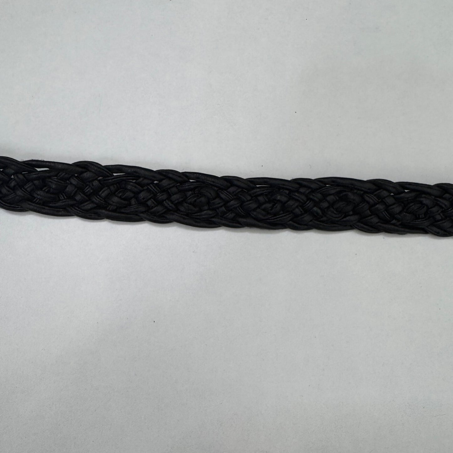 Y2K vintage belt faux leather woven skinny thin black adjustable