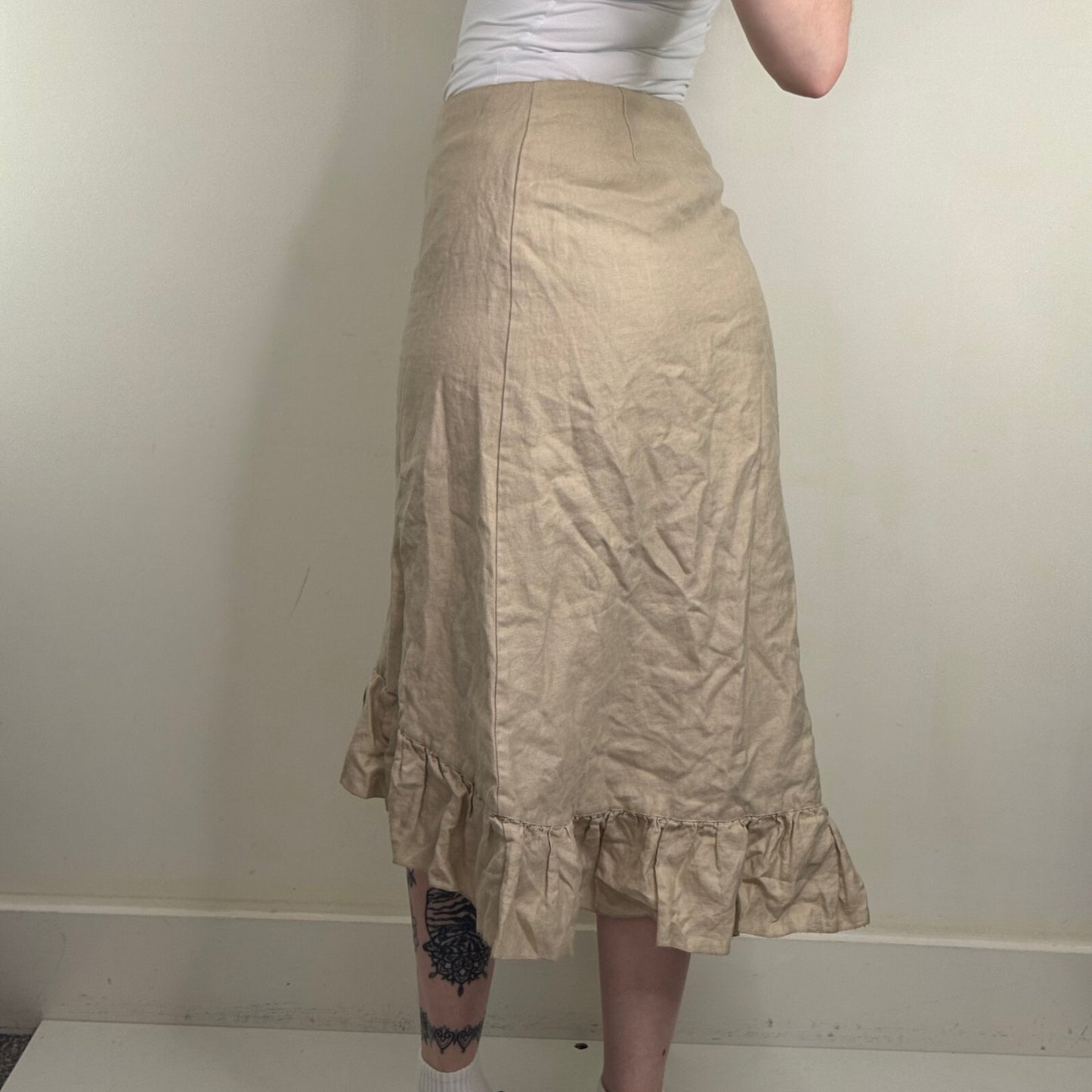 Y2K vintage 100% linen midi skirt asymmetrical hem ruffle button cream